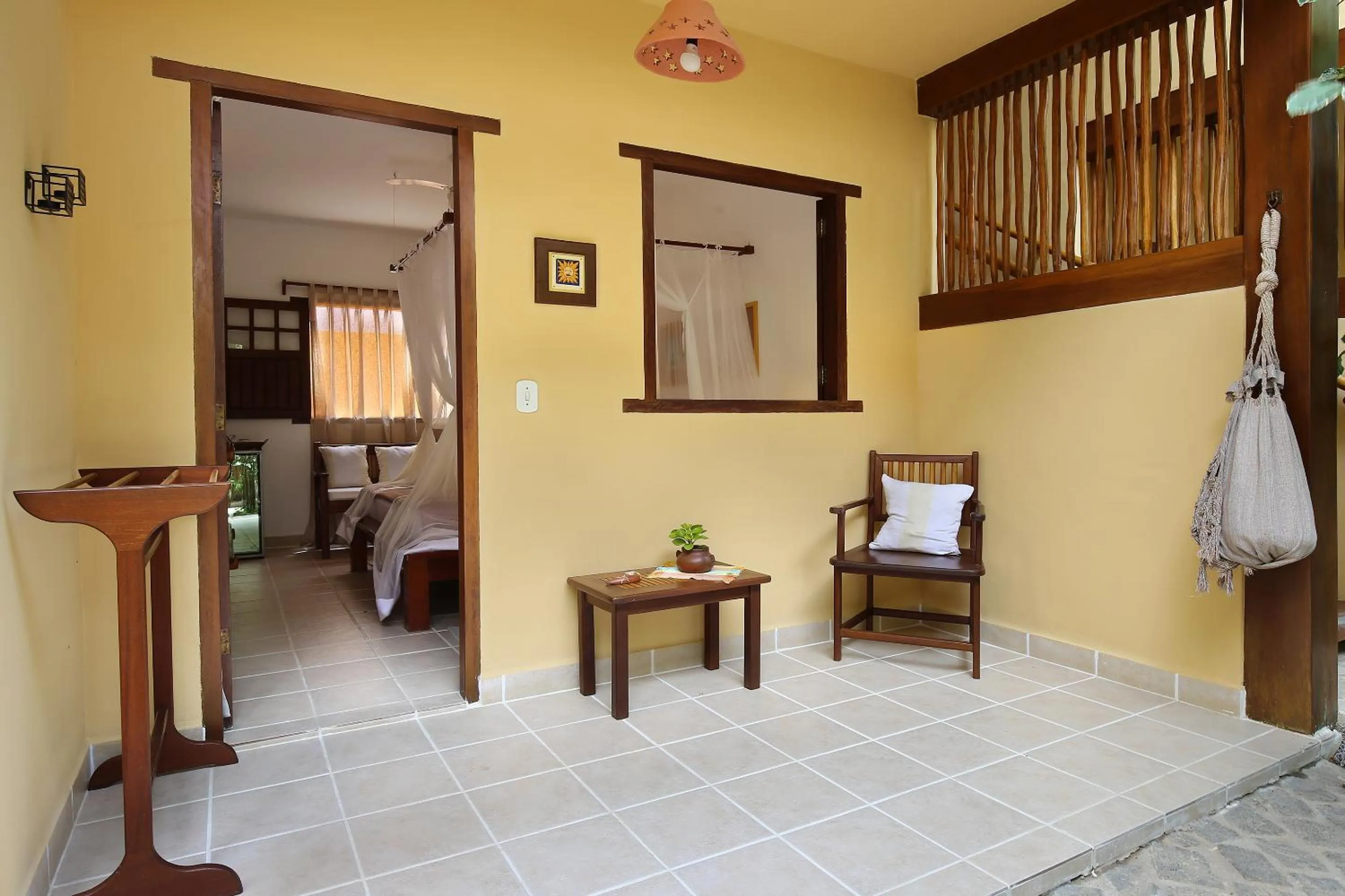 Seating area, Bed in Pousada Quarto Crescente