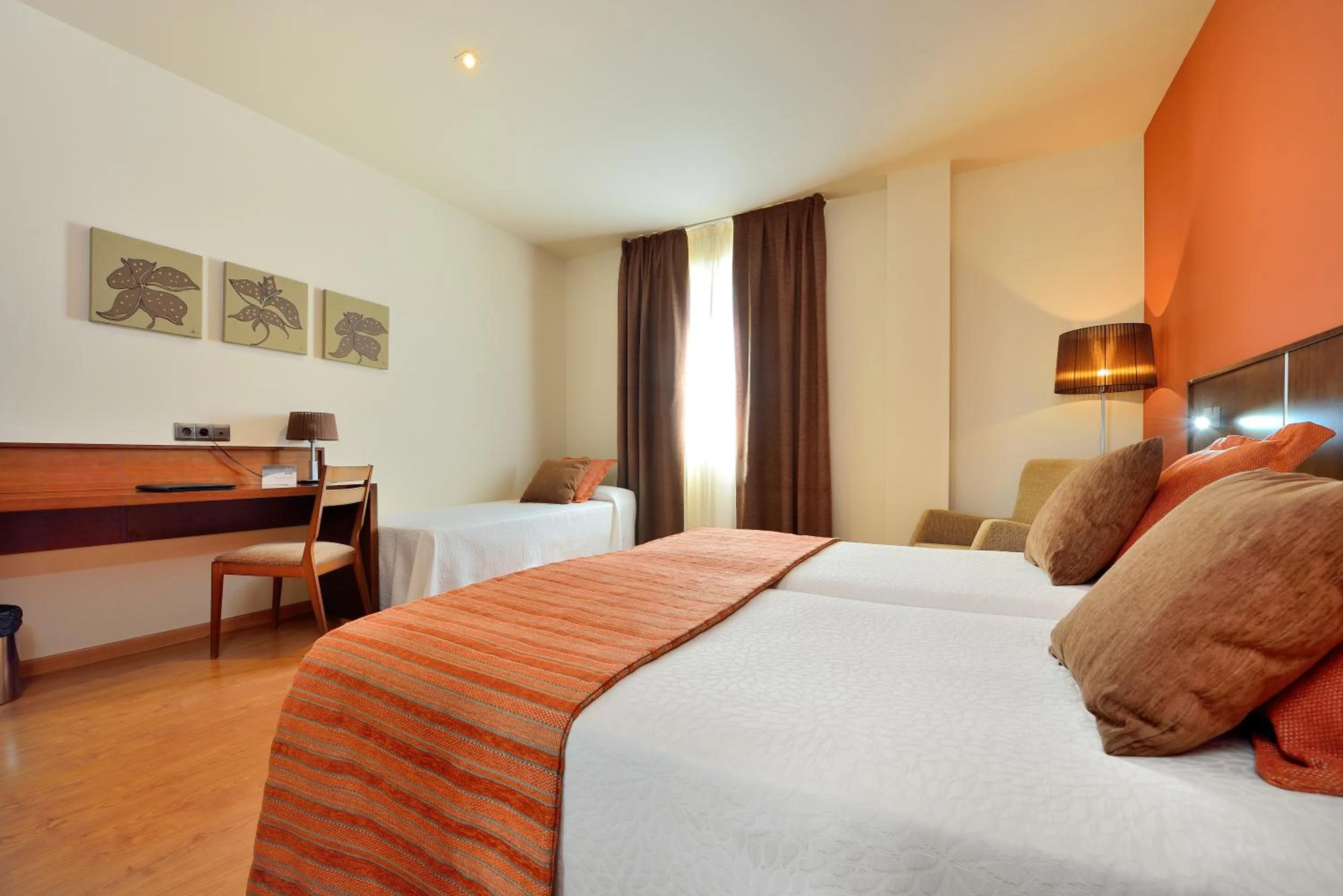 Bed in Hotel Spa Norat Torre Do Deza 4* Superior