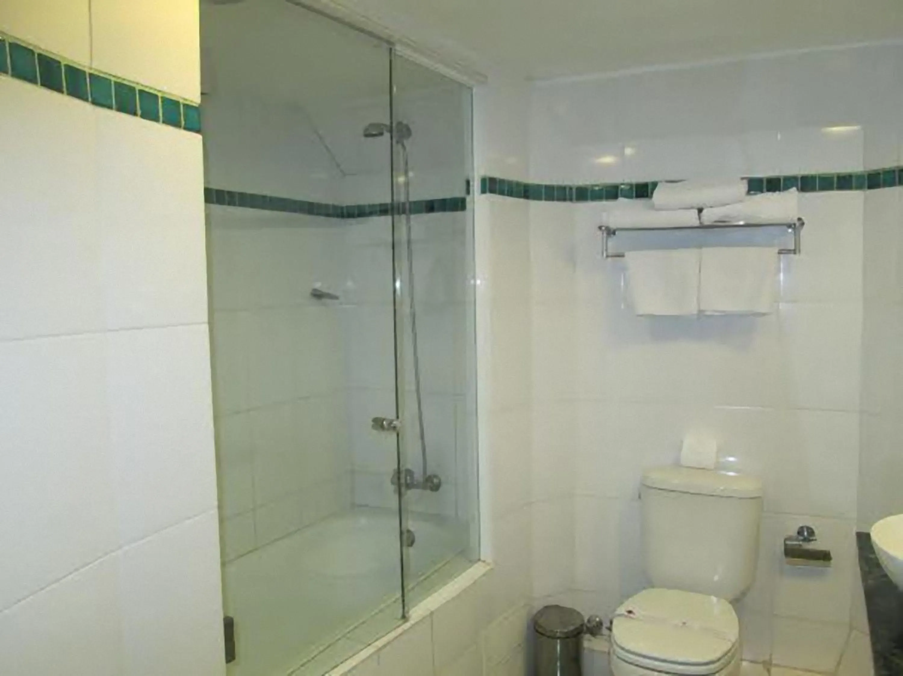 Bathroom in Hotel Montecarlo Santiago