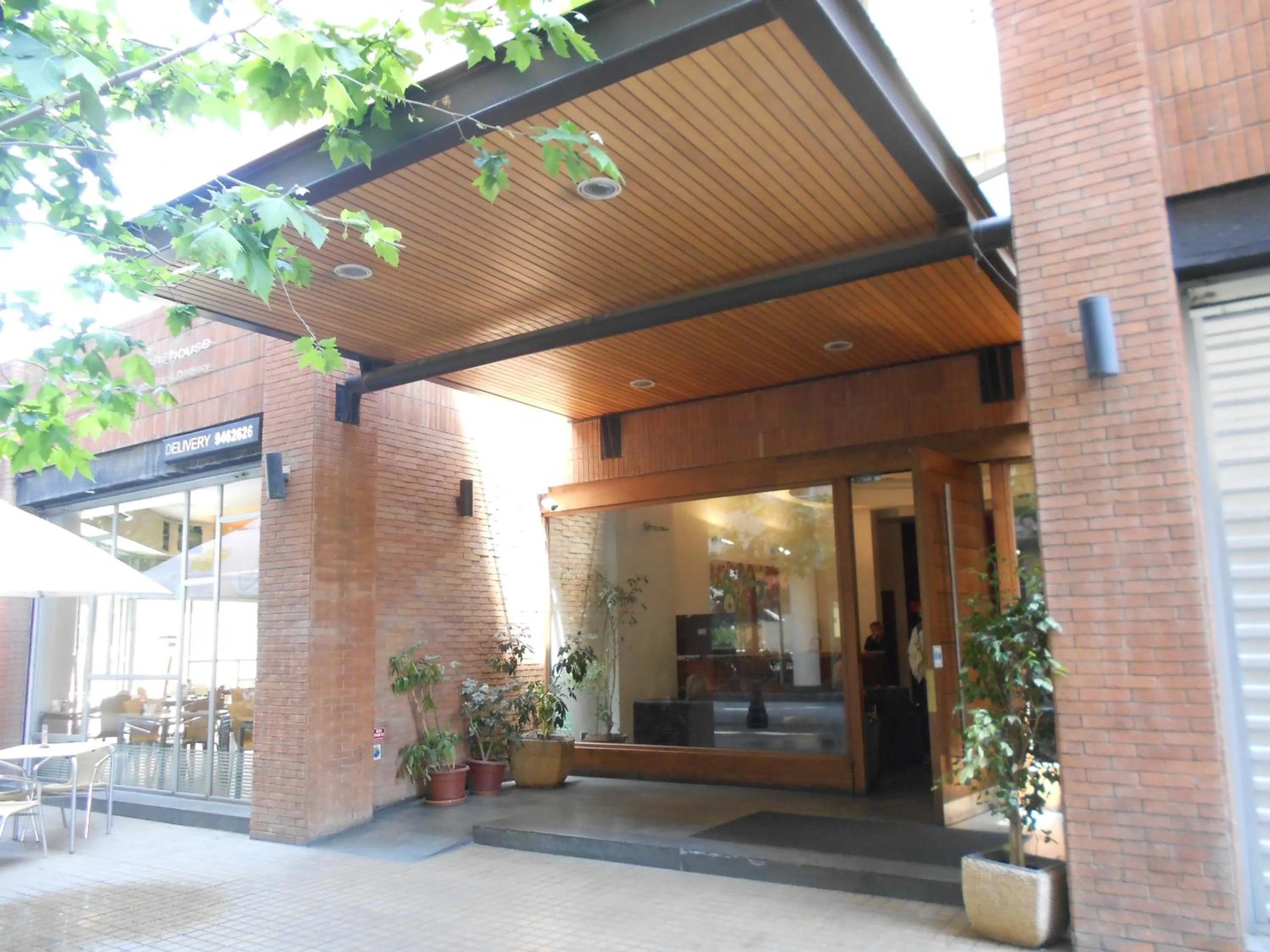 Facade/entrance in Andes Suites