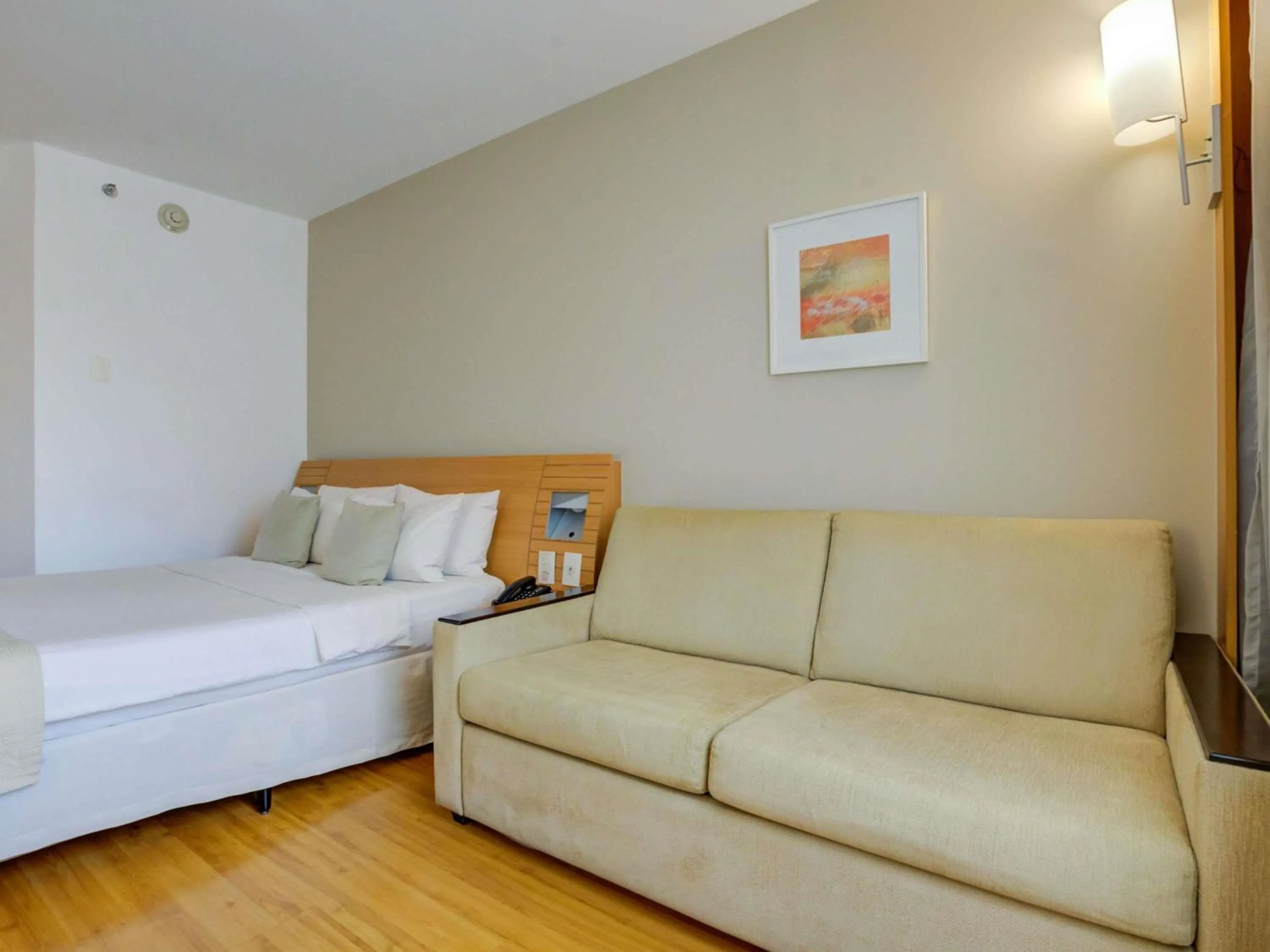 Bedroom, Bed in Novotel RJ Santos Dumont