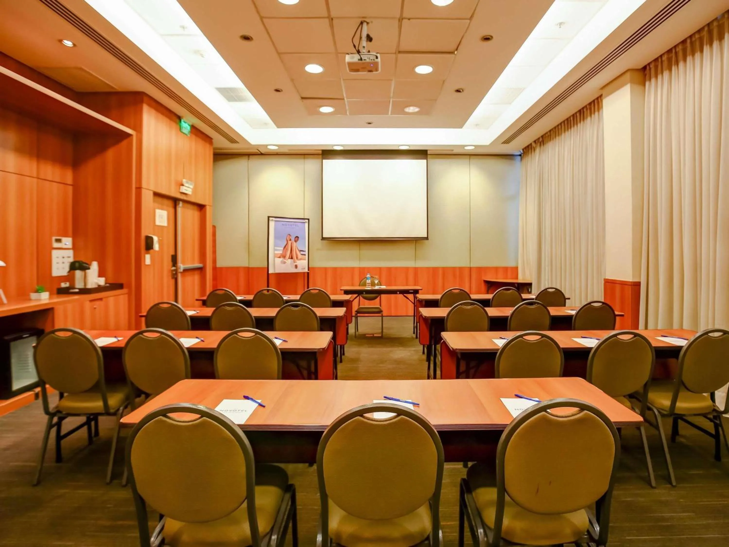 Meeting/conference room in Novotel RJ Santos Dumont