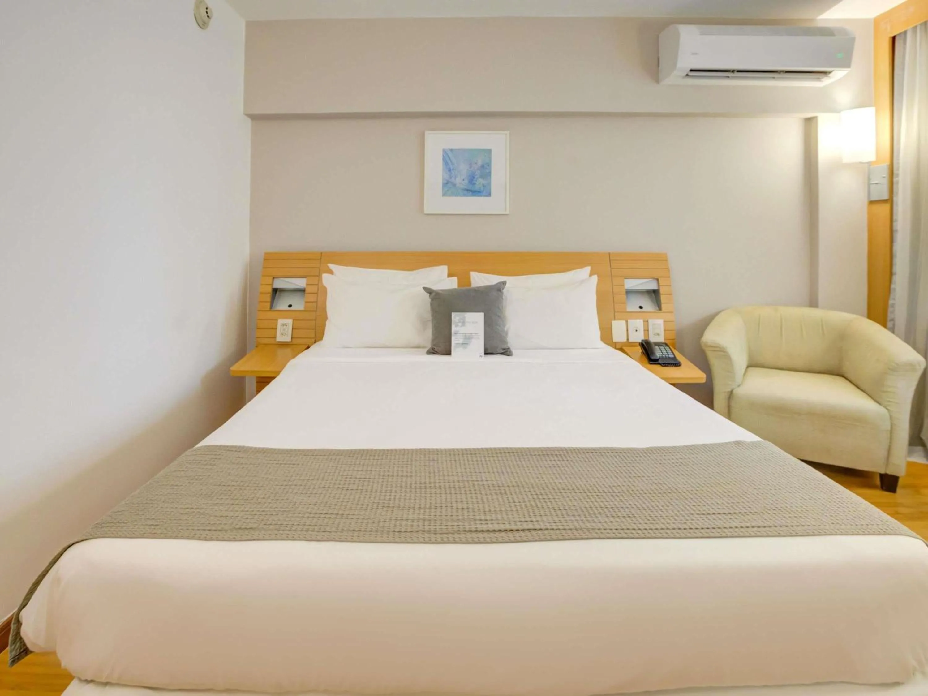 Bedroom, Bed in Novotel RJ Santos Dumont