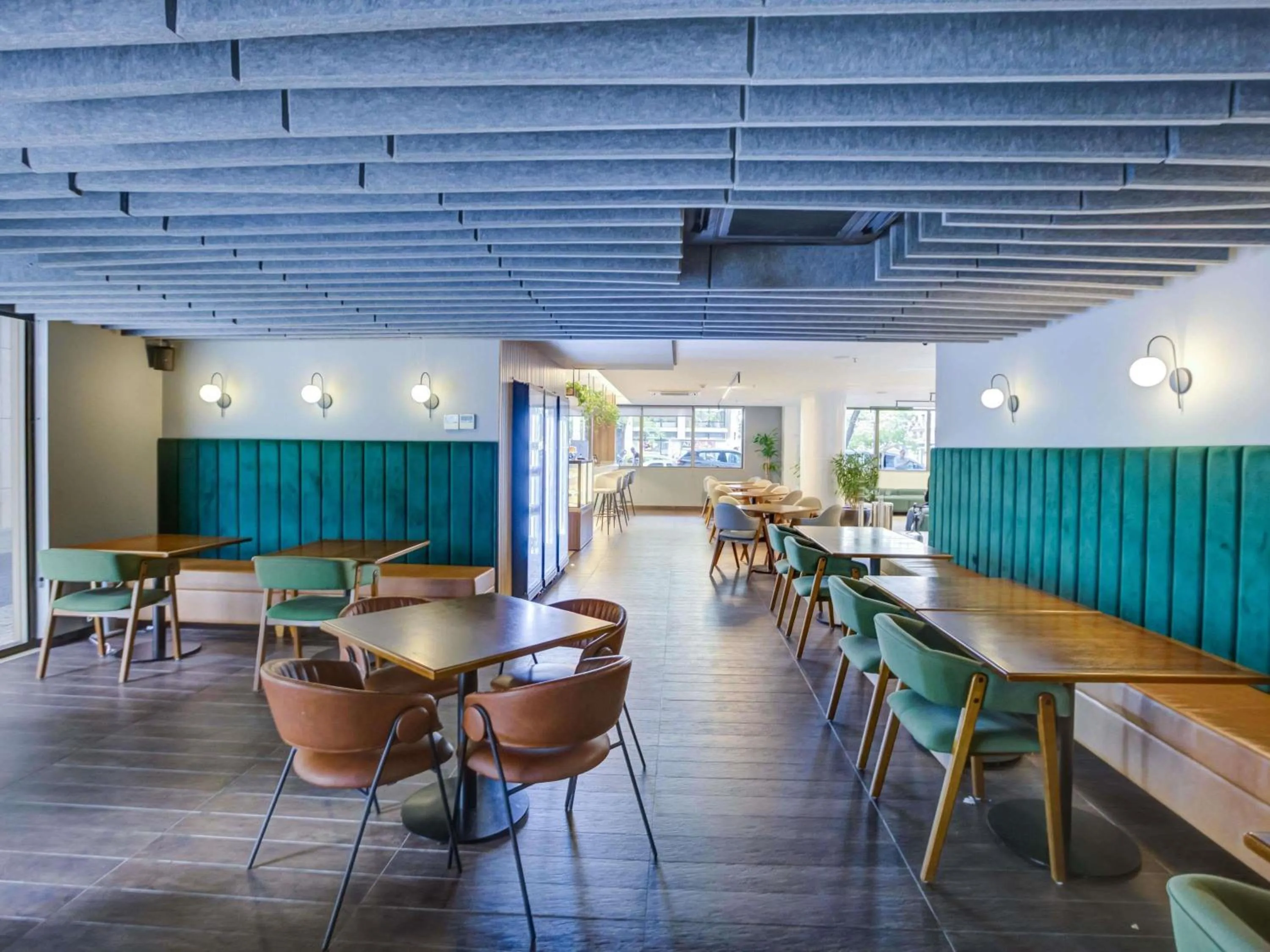 Lounge or bar in Novotel RJ Santos Dumont