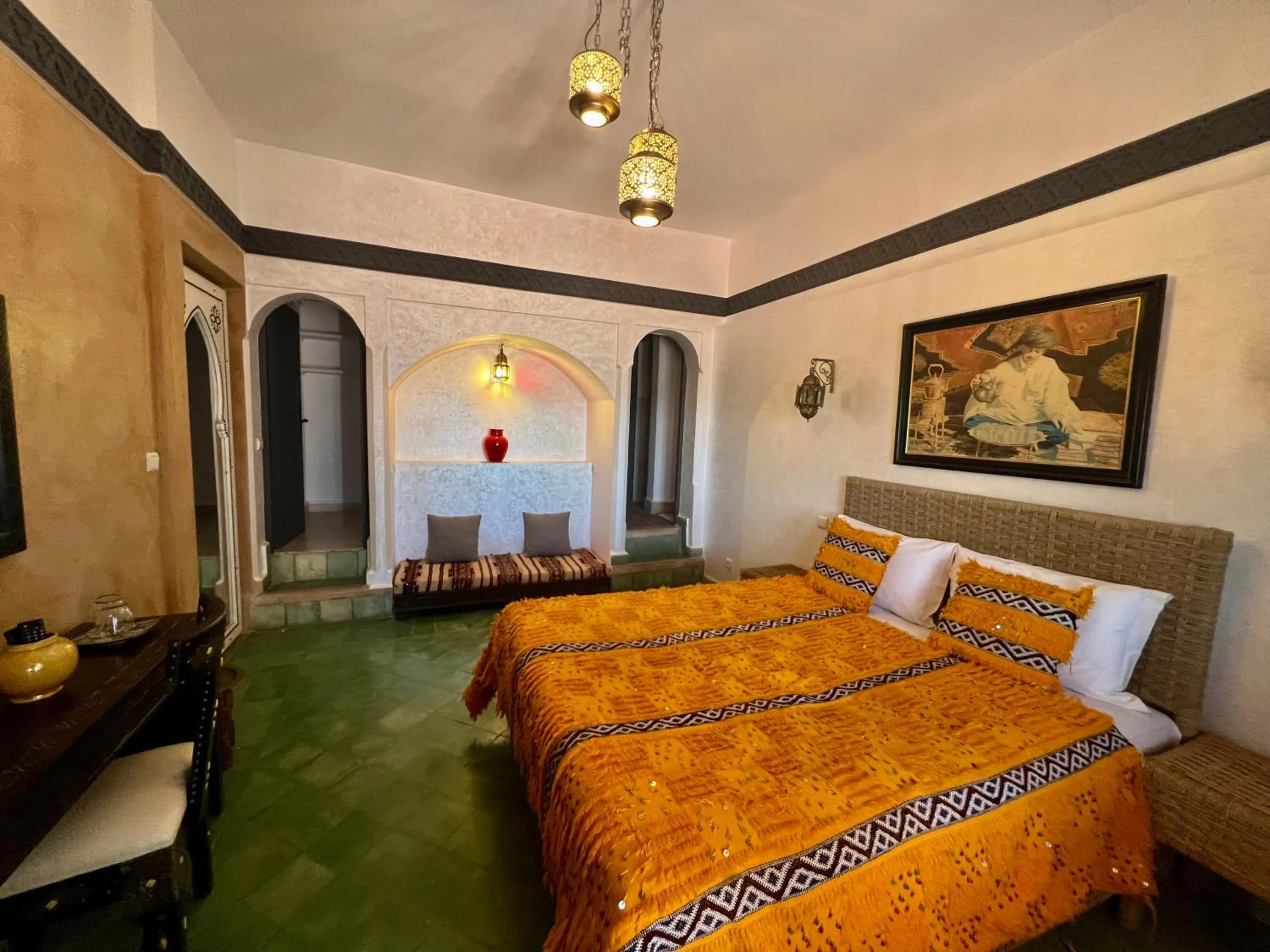Photo of the whole room, Bed in Villa Jardin De l'Ocean