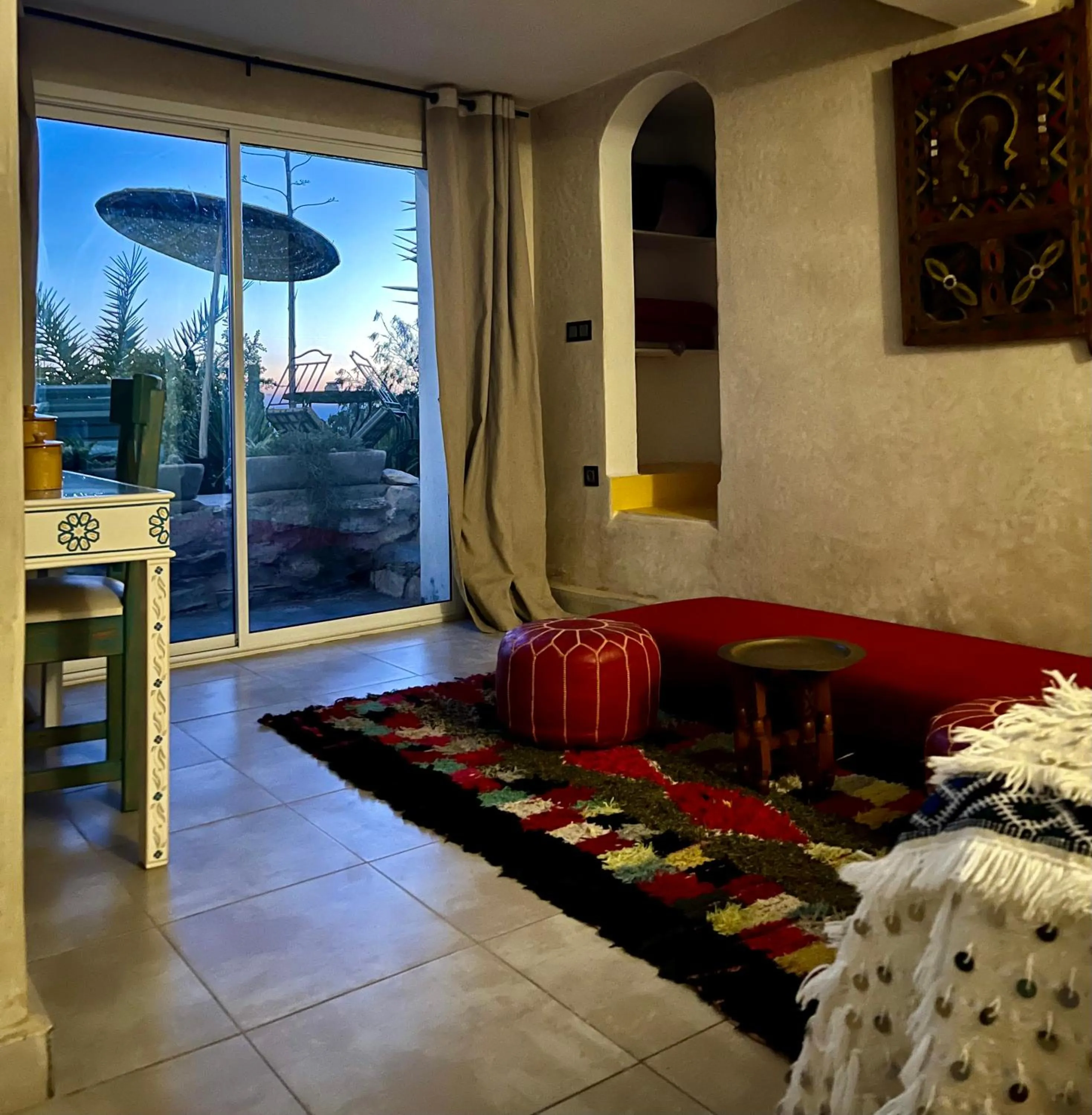 Photo of the whole room in Villa Jardin De l'Ocean