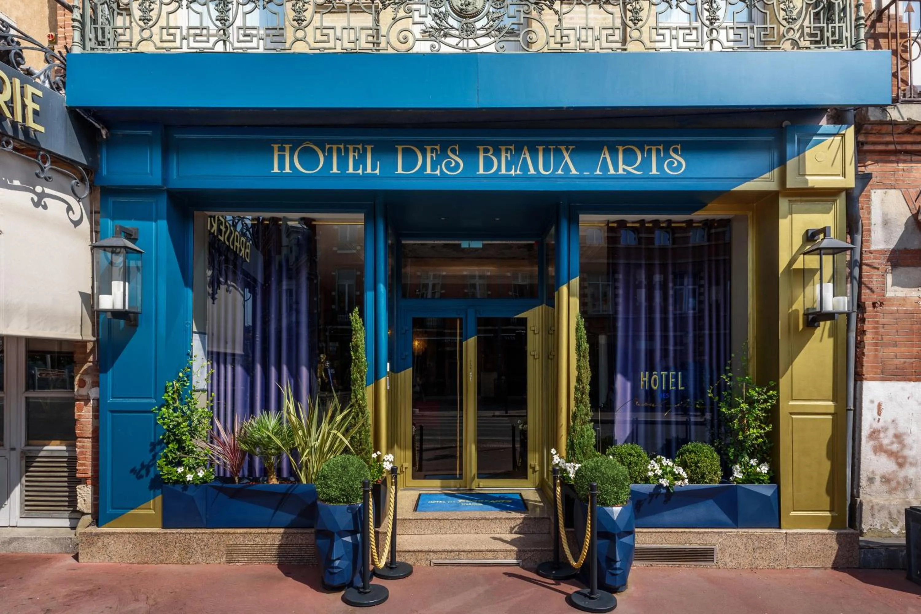 Property building in Hôtel des Beaux-Arts Toulouse