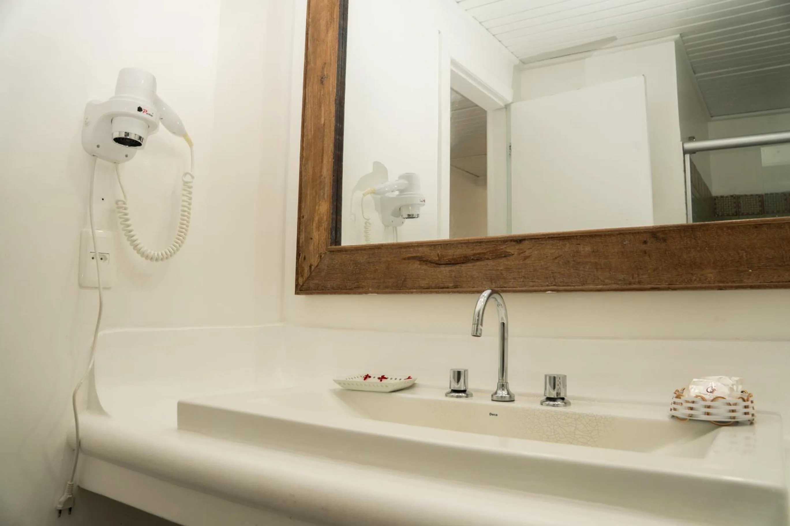 Bathroom in Arraial D'ajuda Eco Resort