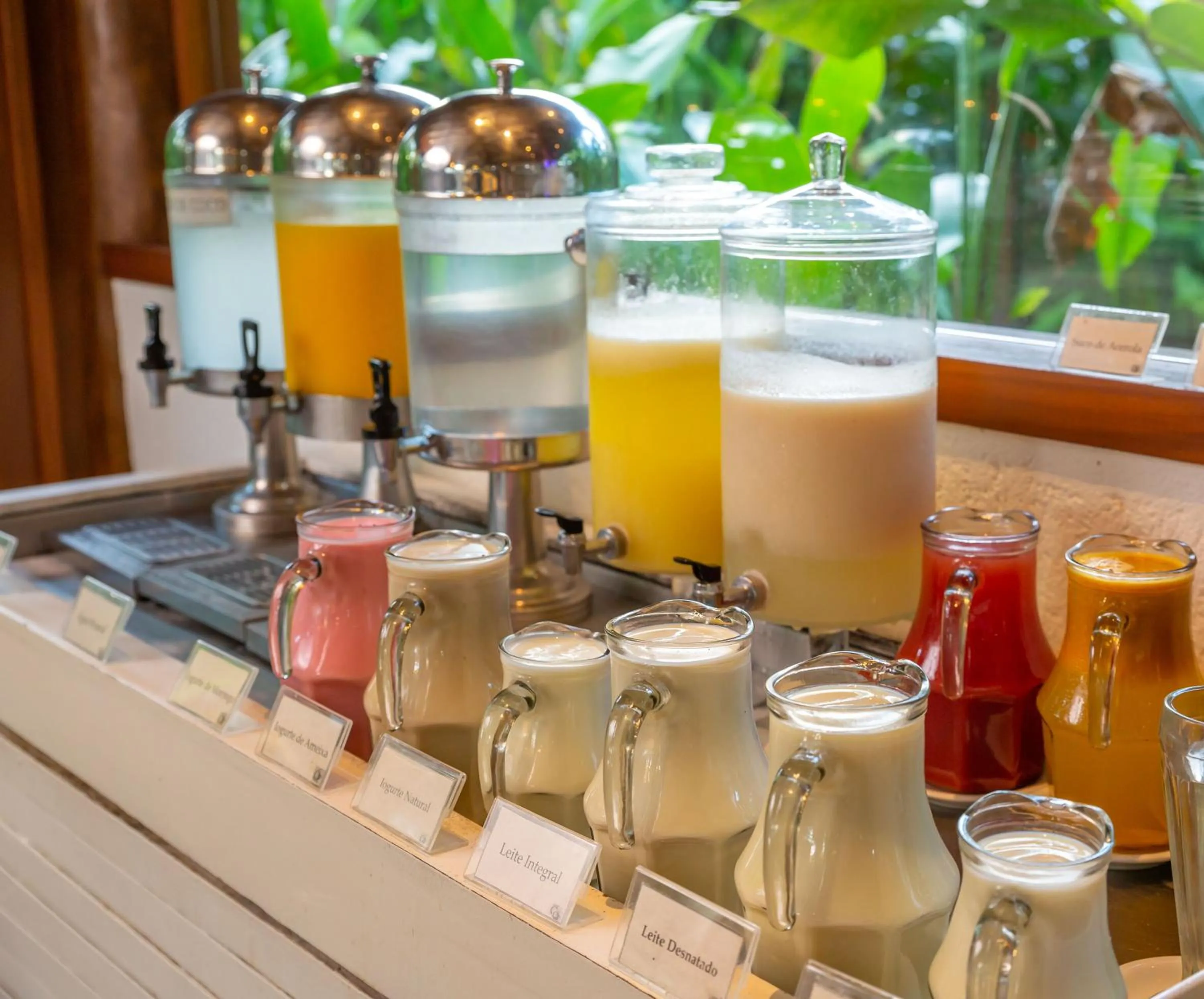 Buffet breakfast in Arraial D'ajuda Eco Resort