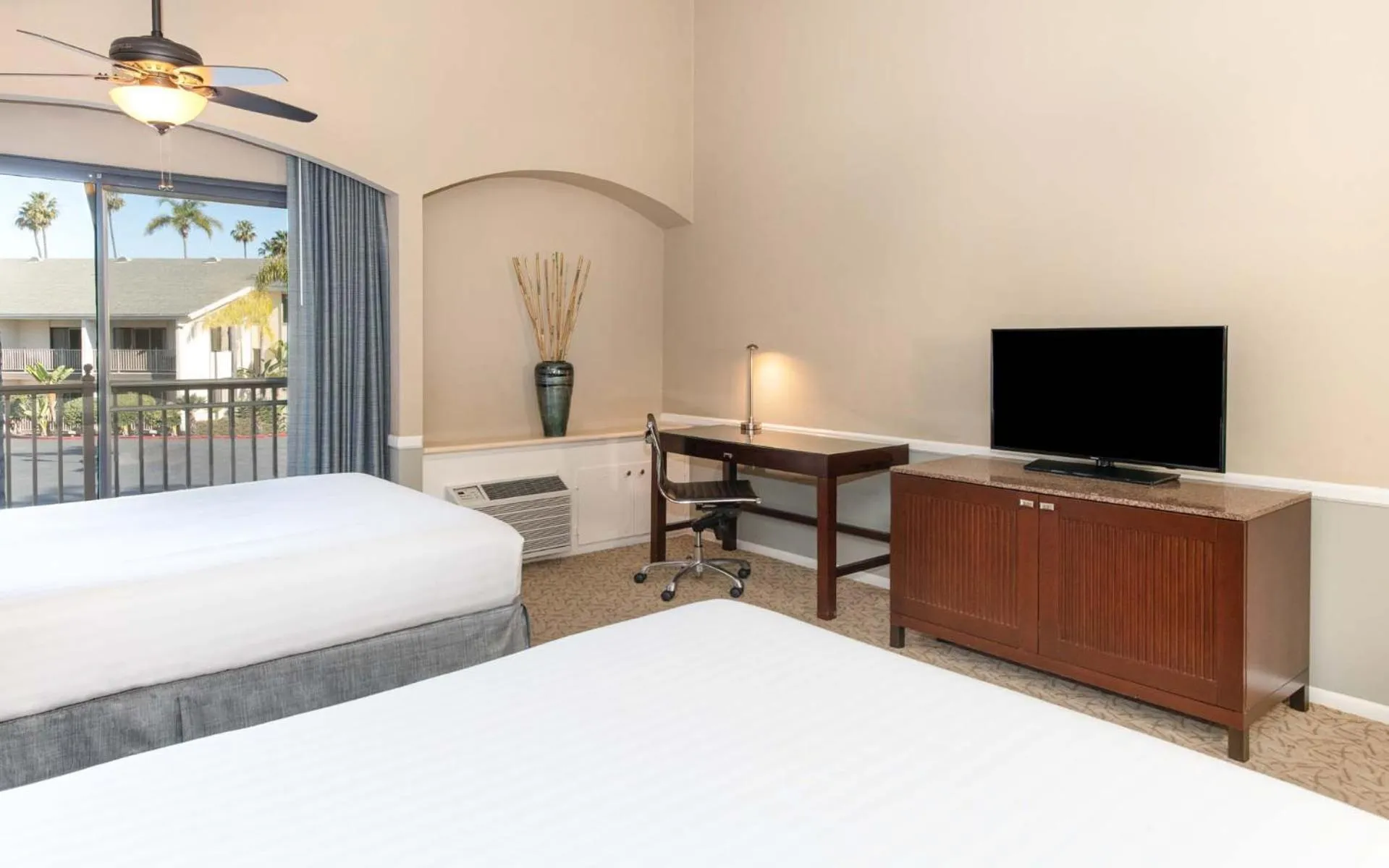 Bedroom, Bed in Morgan Run Resort