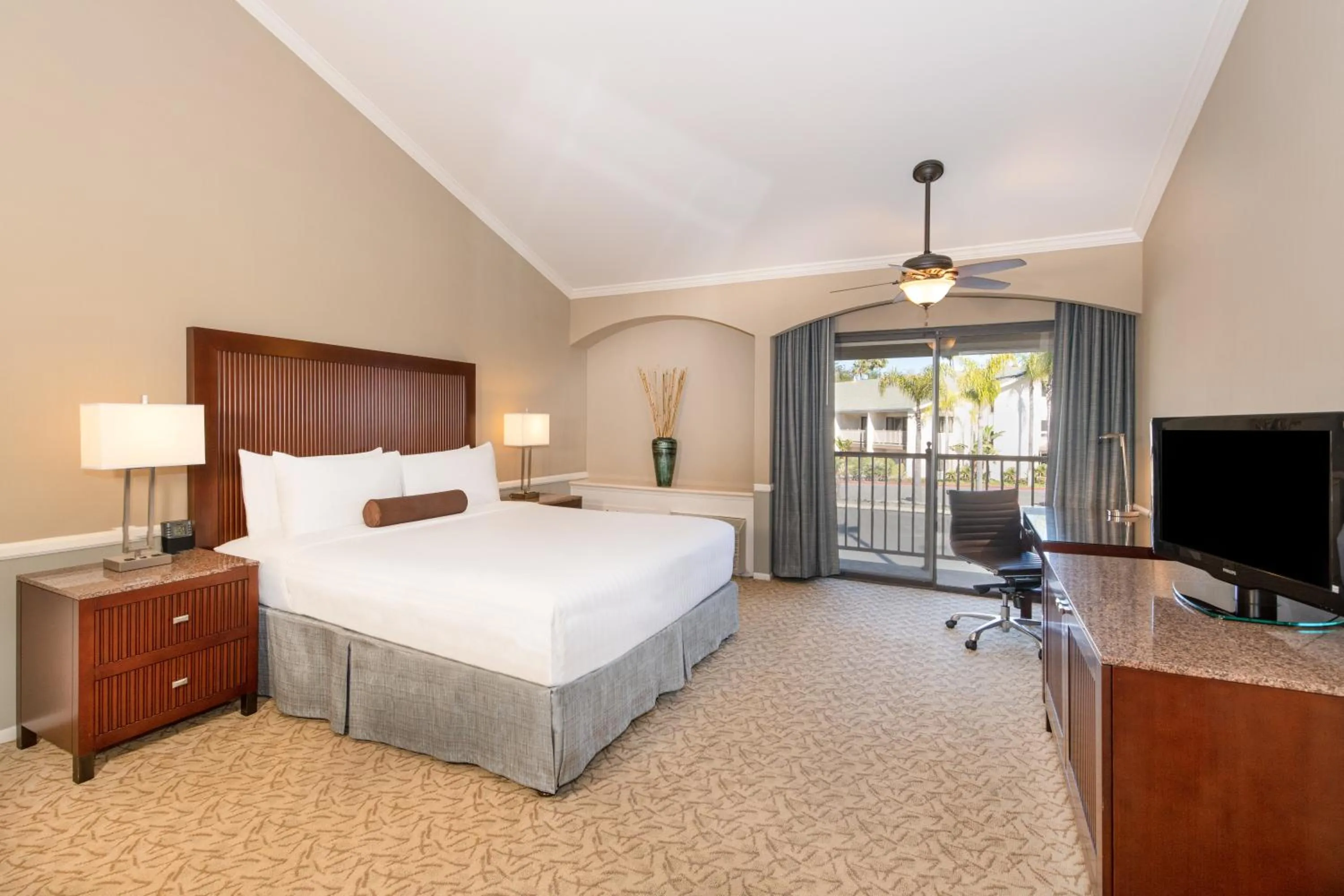 Bed in Morgan Run Resort