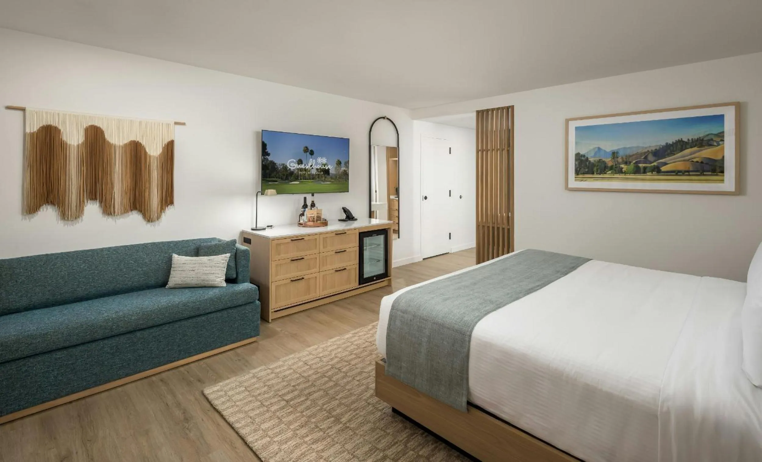 Photo of the whole room, Bed in Guesthouse Hotel at La Valle