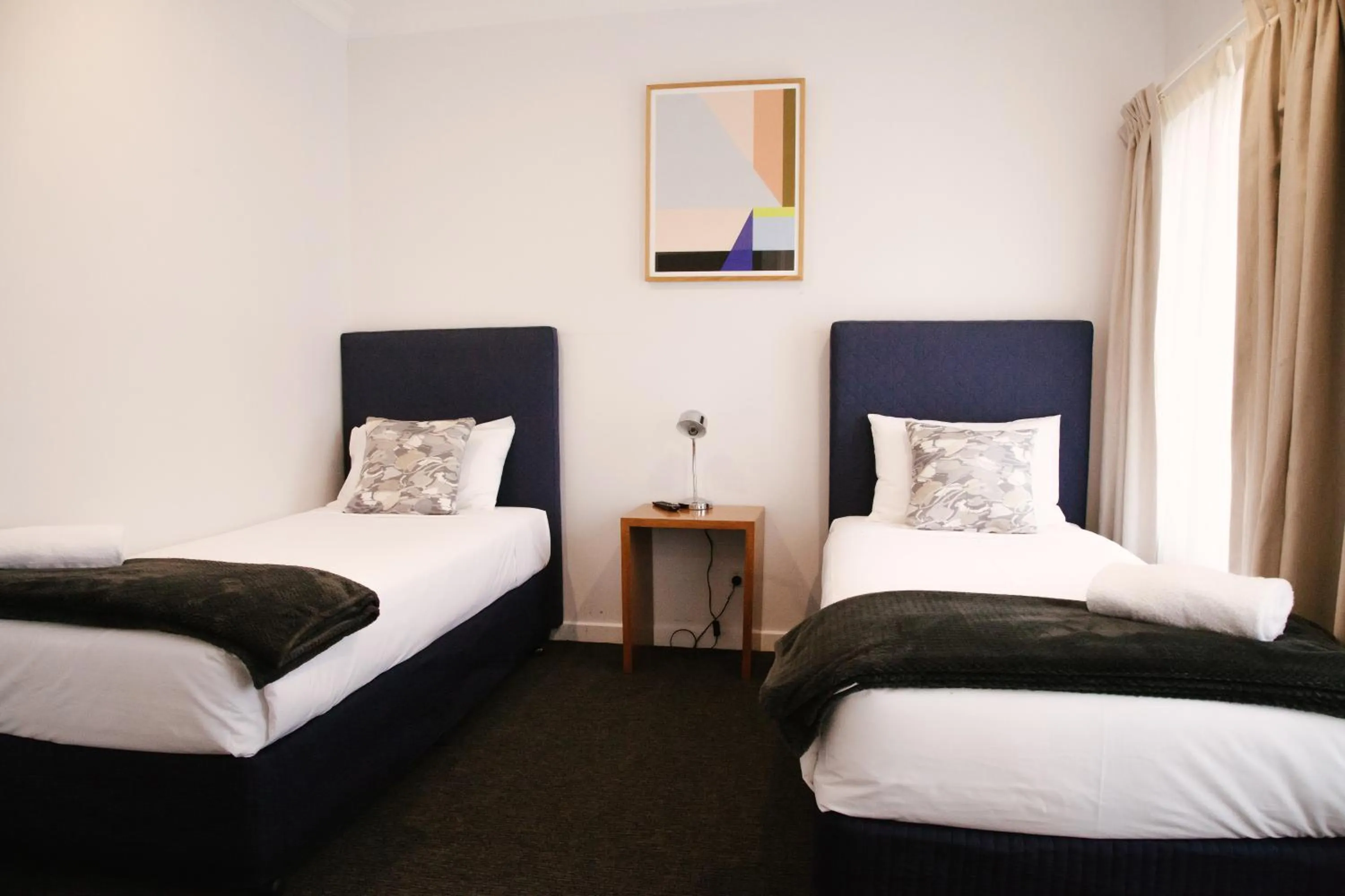 Bed in Nagambie Waterfront Motel