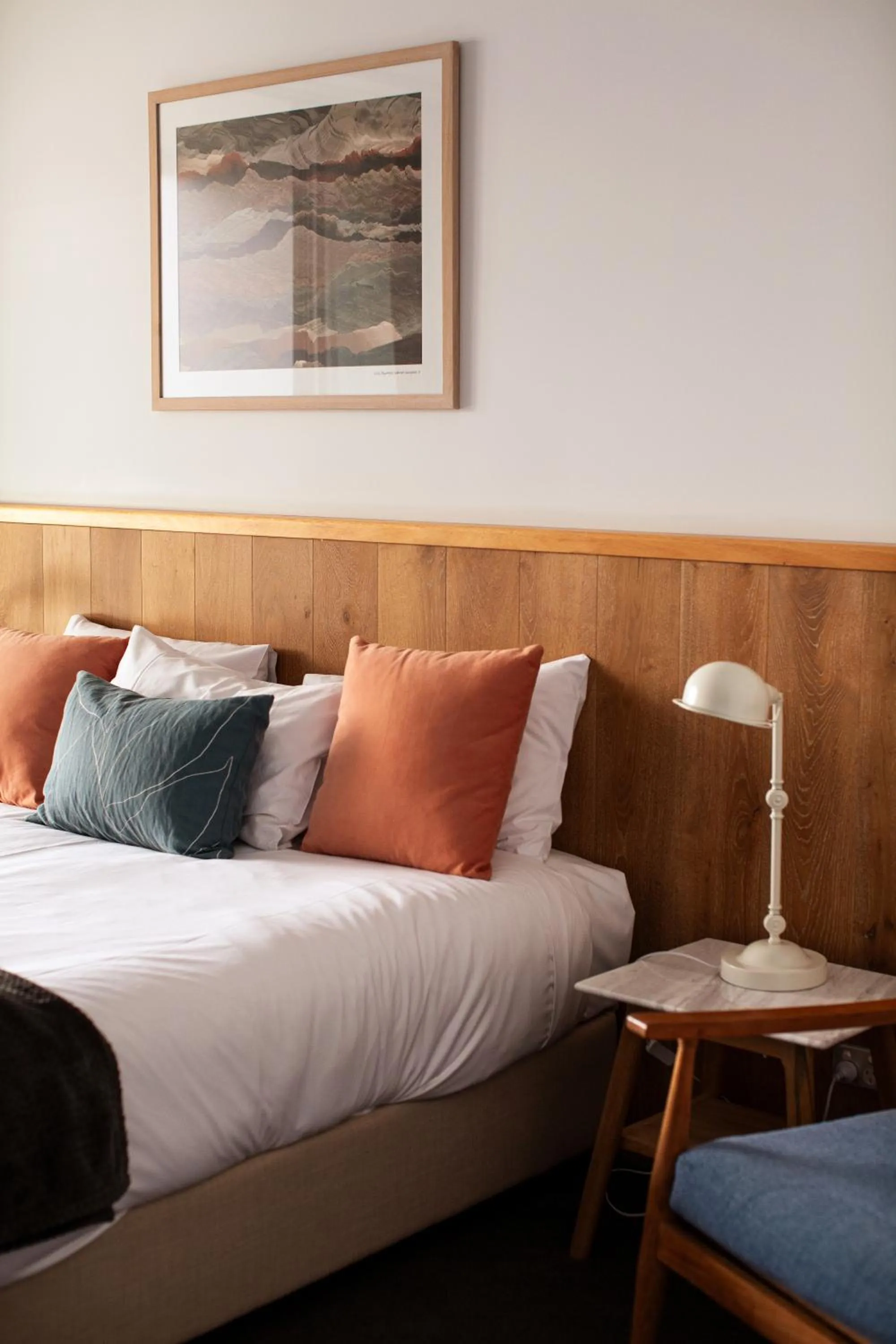 Bed in Nagambie Waterfront Motel