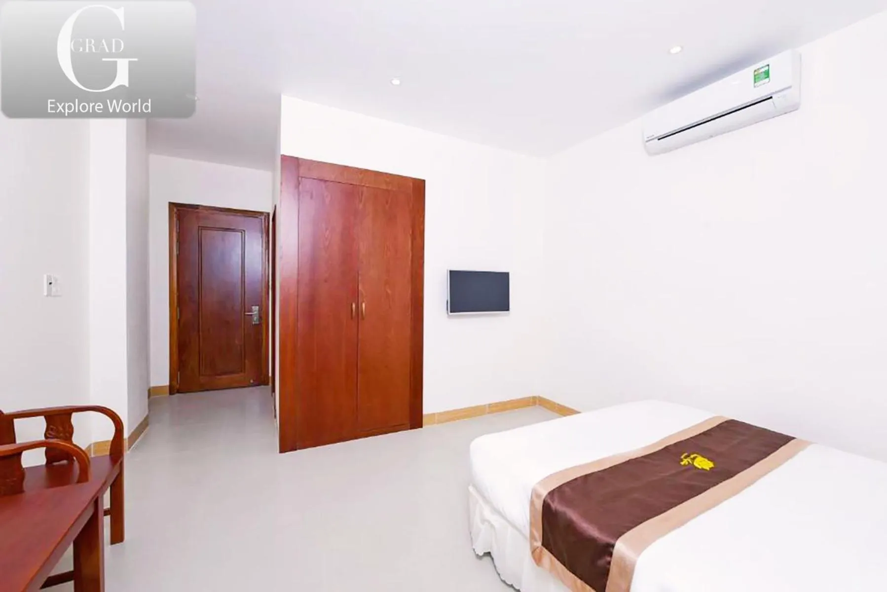 Bed in Bong Sen Xanh Hotel