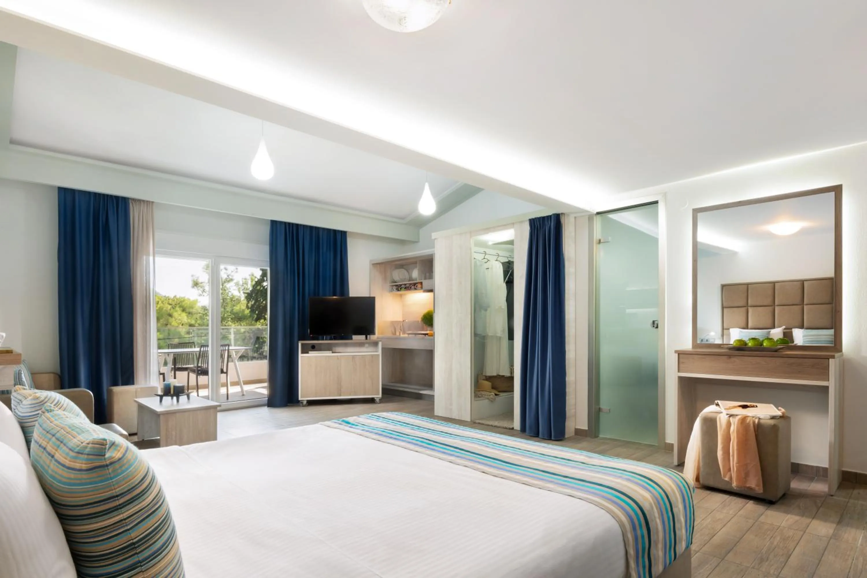 Bed in Hotel Sirines Complex