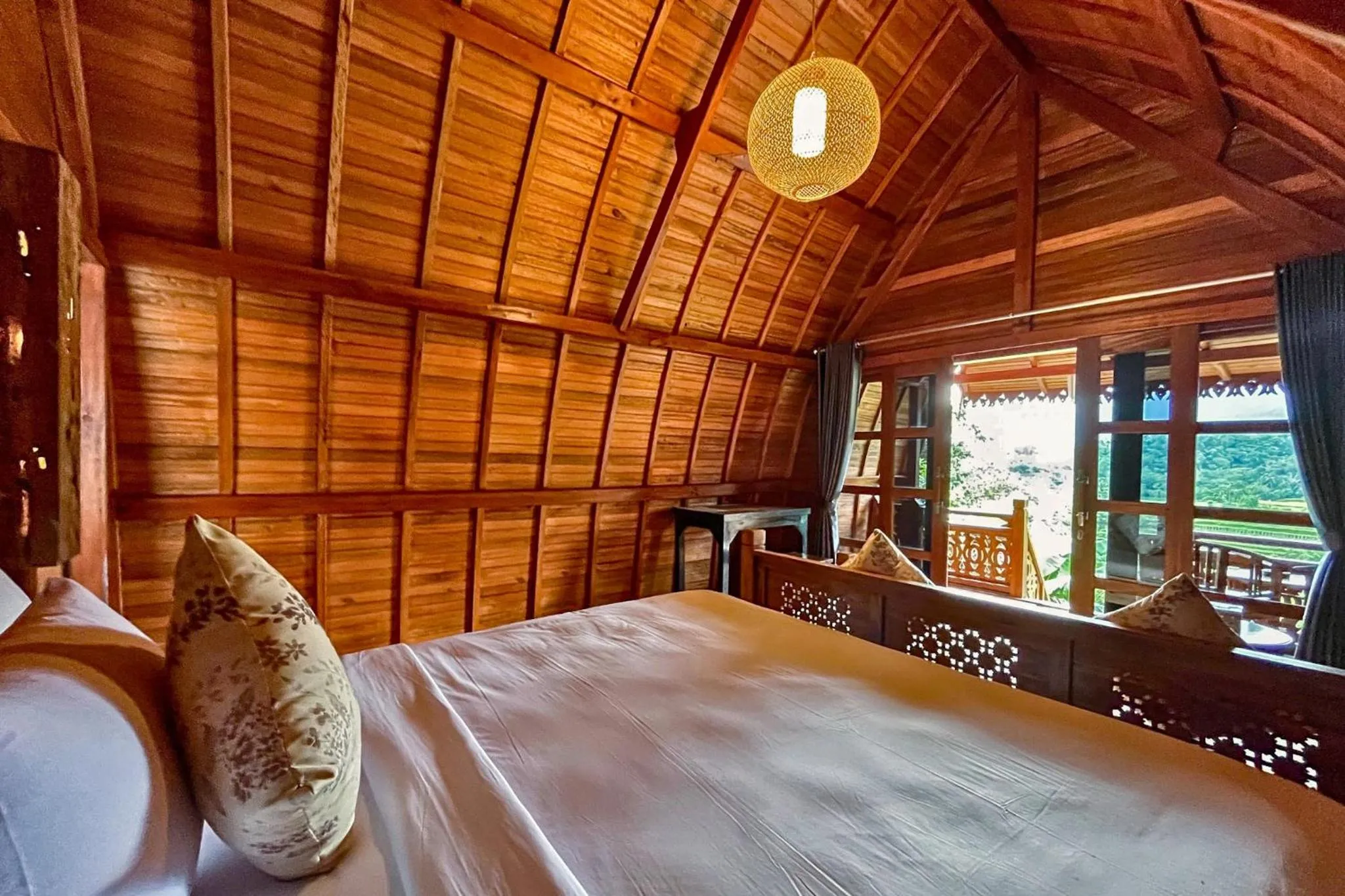 Bed in Pondok Nyoman Bedugul by AGATA