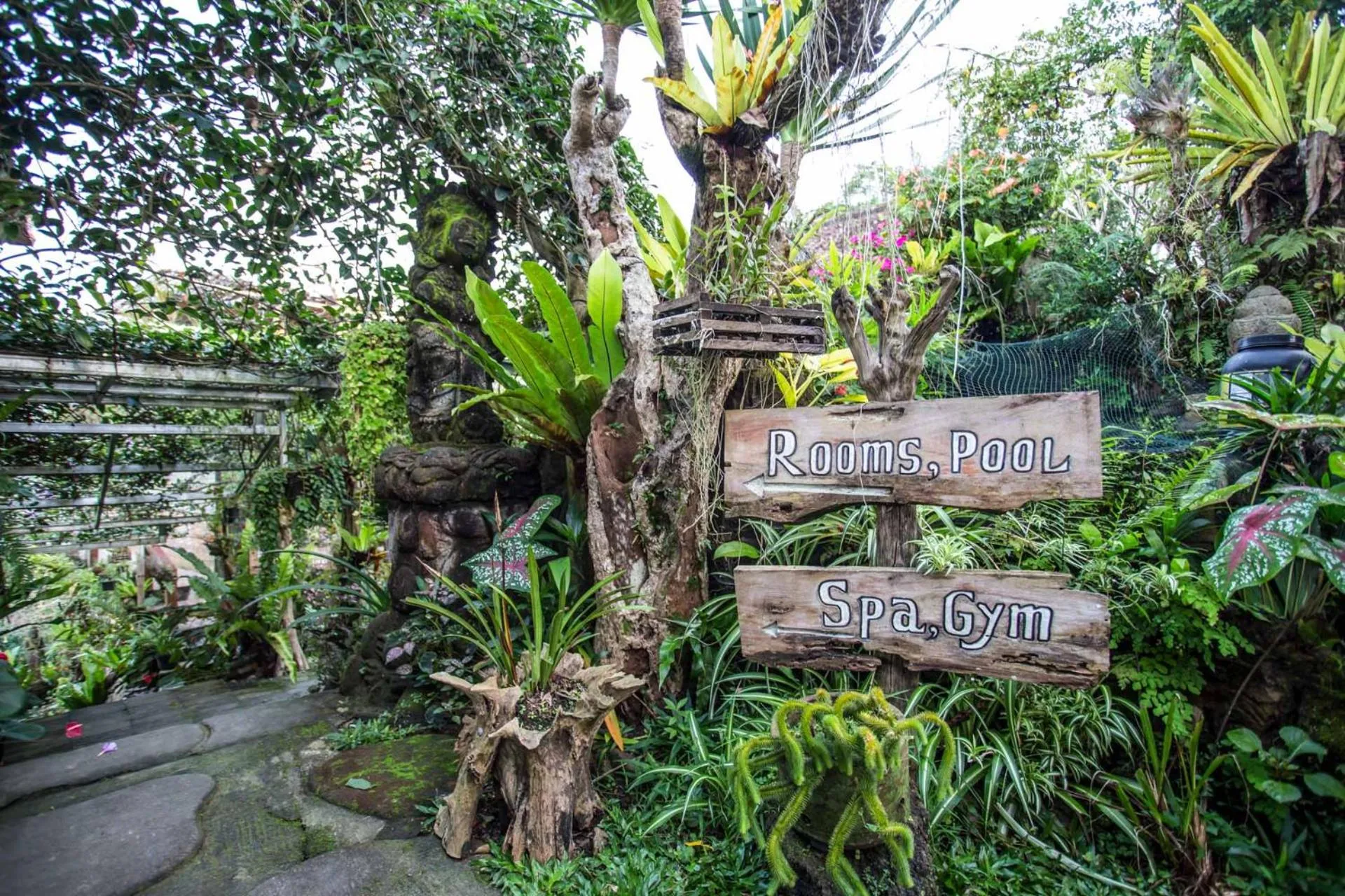 Property building in Pondok Nyoman Bedugul by AGATA