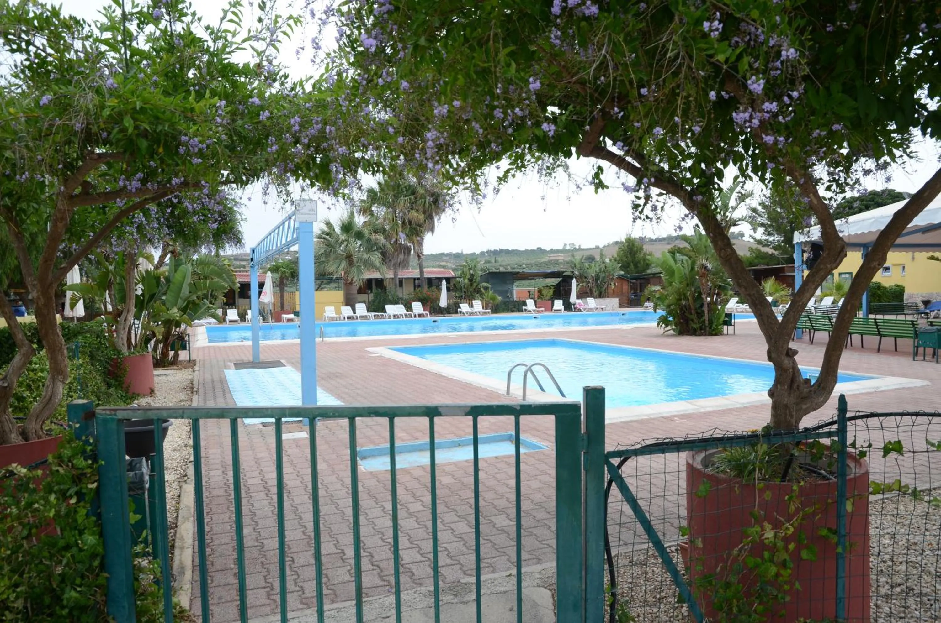 Swimming pool in Kamemi Village & Camping