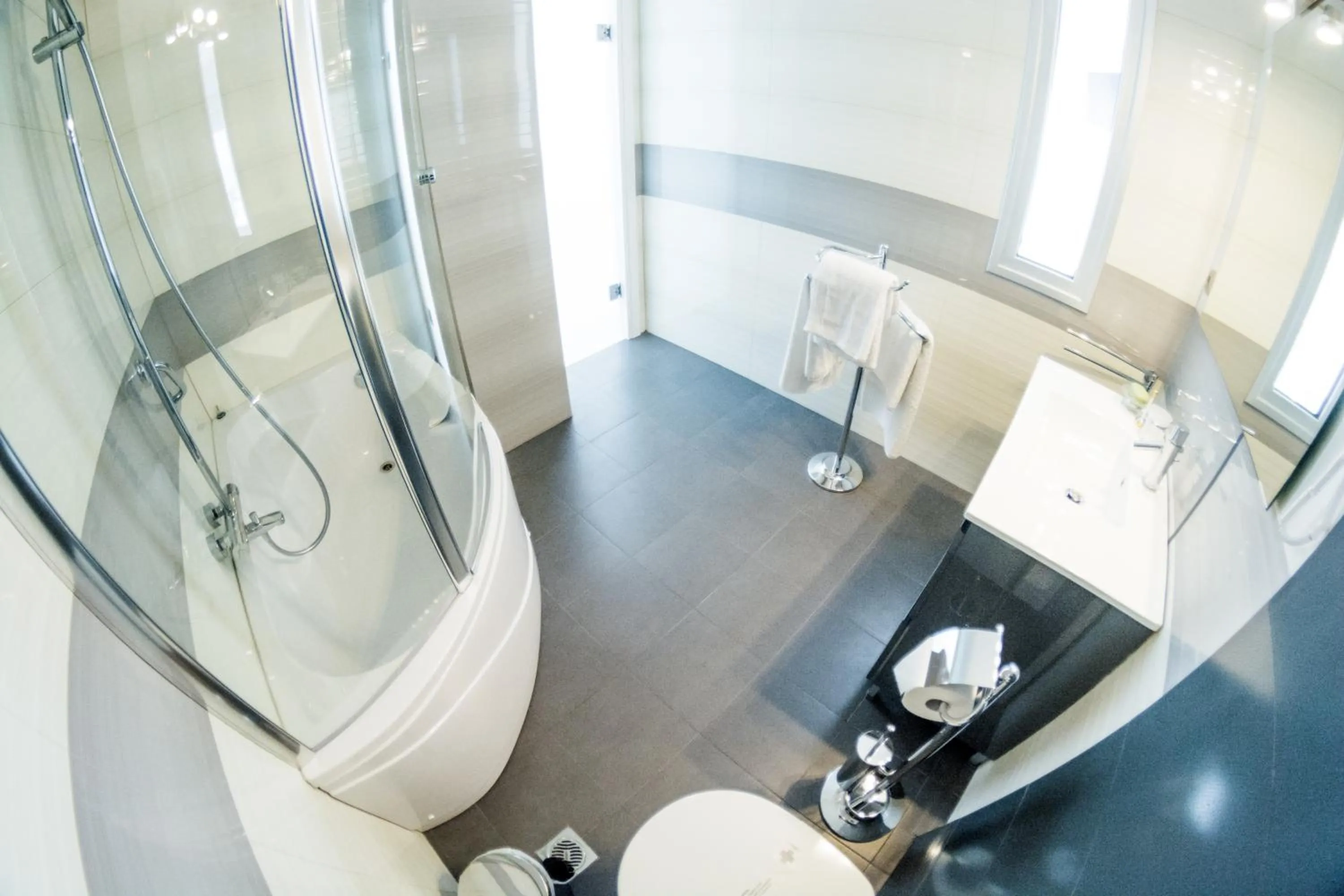 Bathroom in Hydrele Beach Hotel & Village