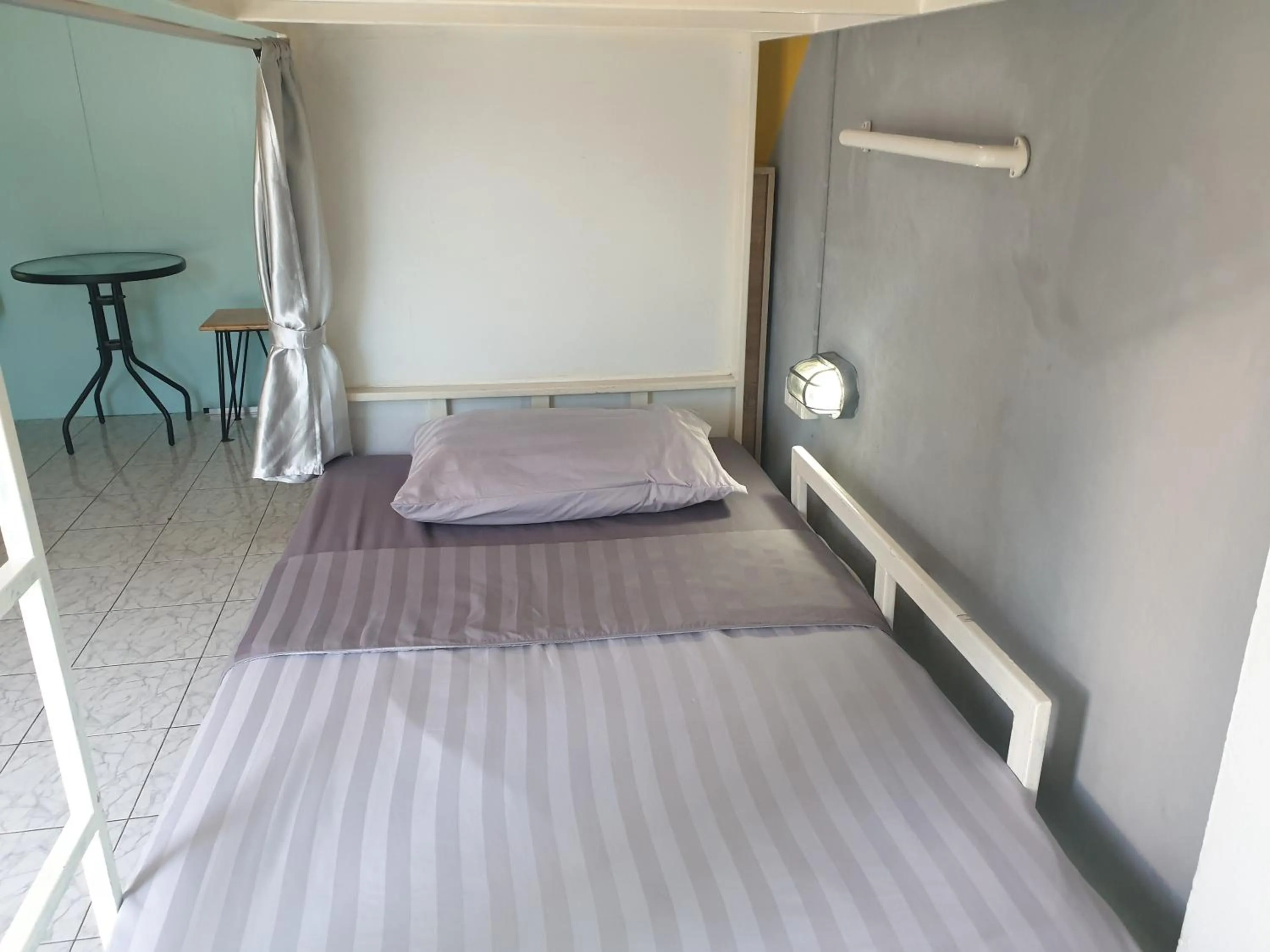 Bed in U2 & i-smile Hostel