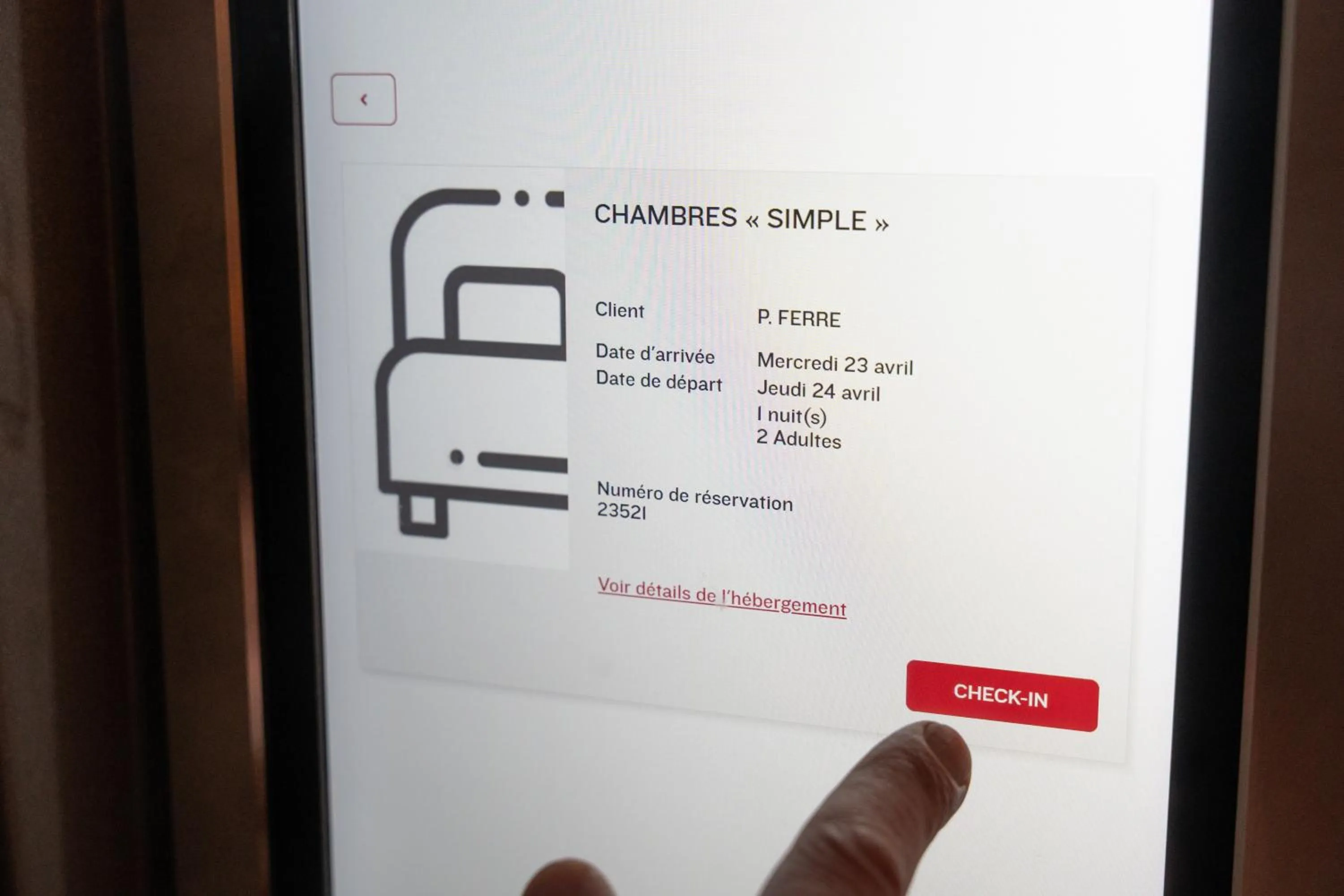 Facade/entrance in Résidence du Théâtre