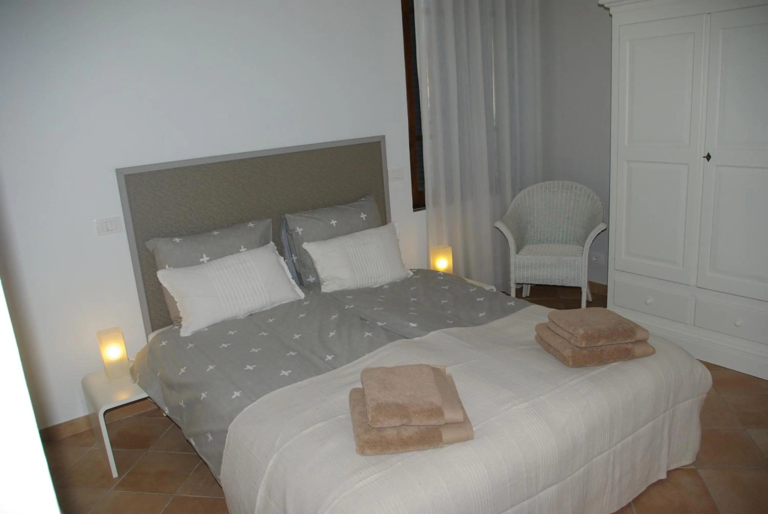 Decorative detail, Bed in Villa Roccaccia