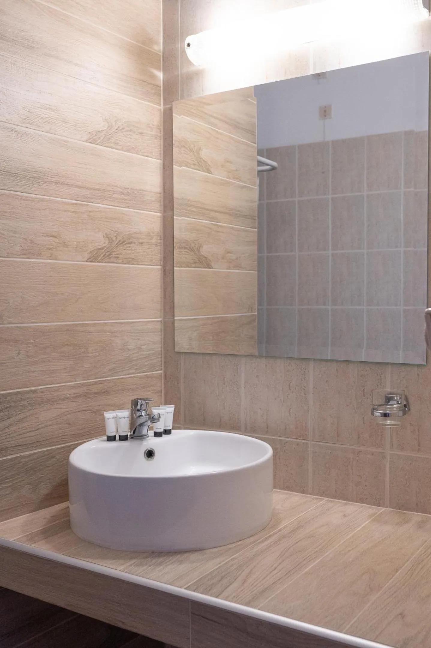 Property building in Hotel Akropol