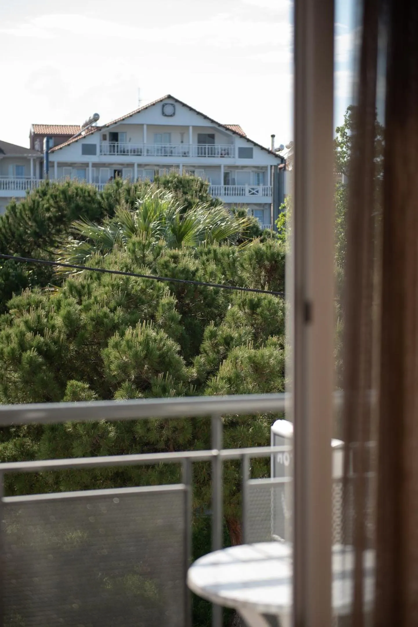 Property building in Hotel Akropol