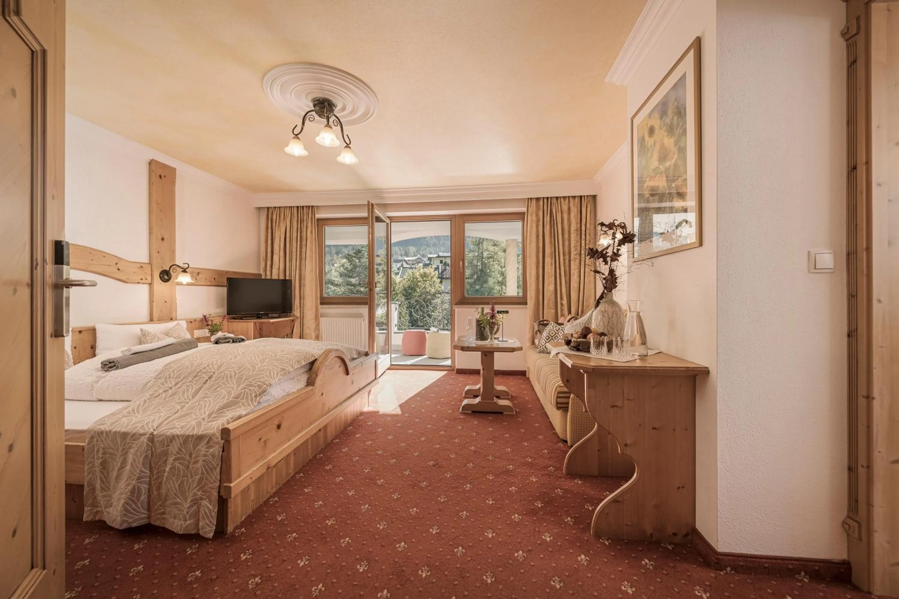 View (from property/room), Bed in Biohotel Rastbichlhof