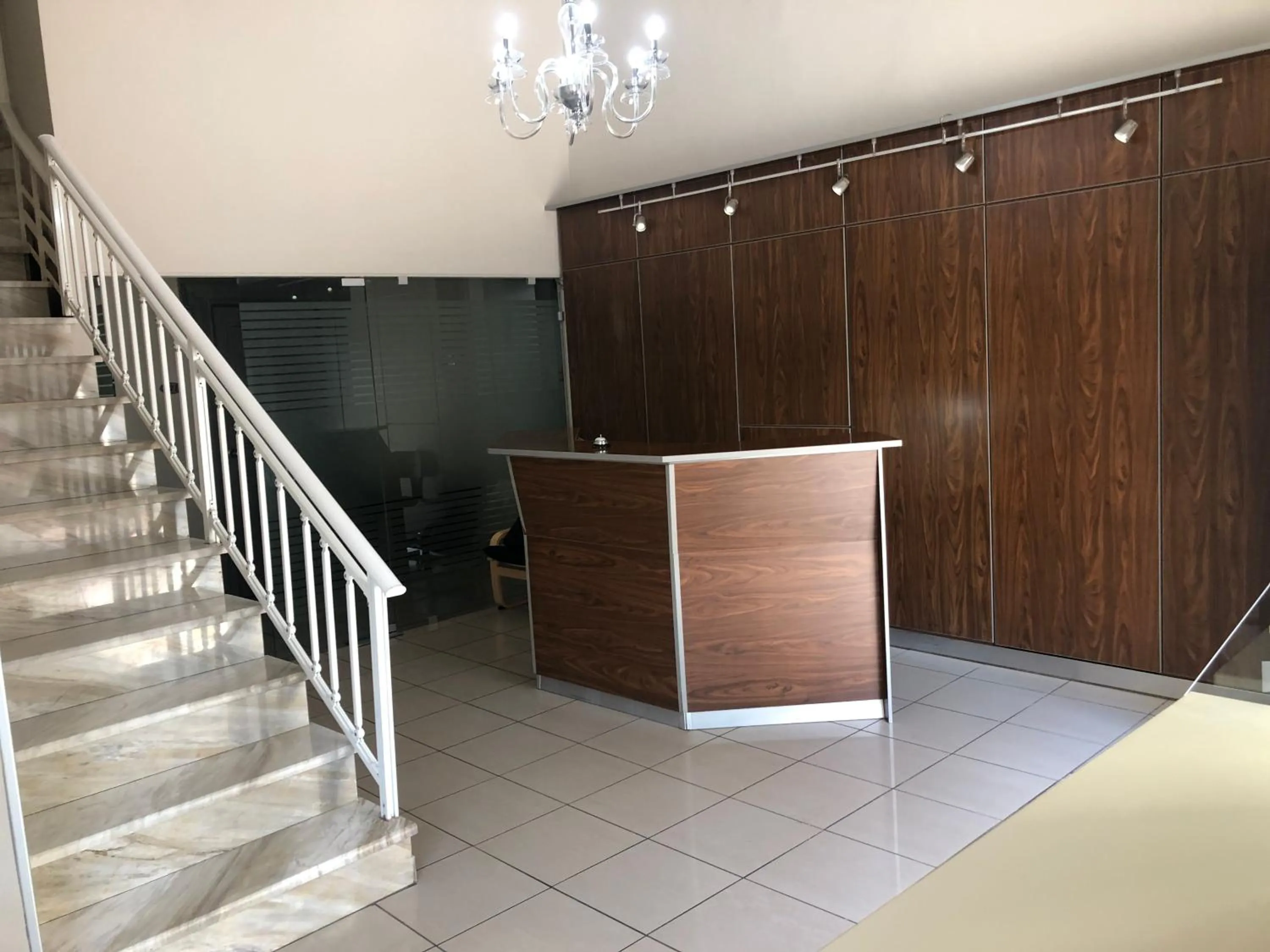 Property building in Kentrikon