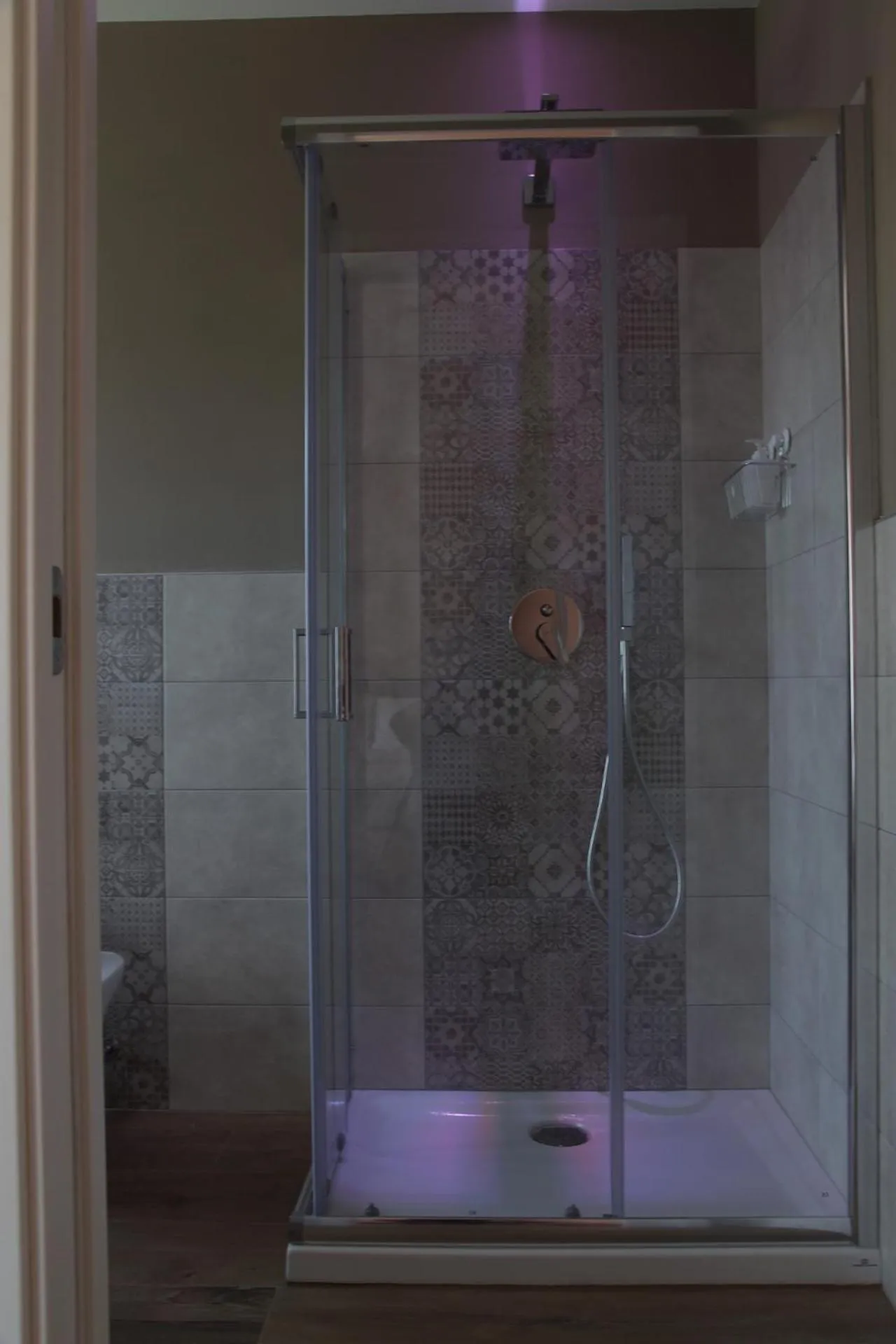 Shower in La Rosa Tra I Laghi B&B