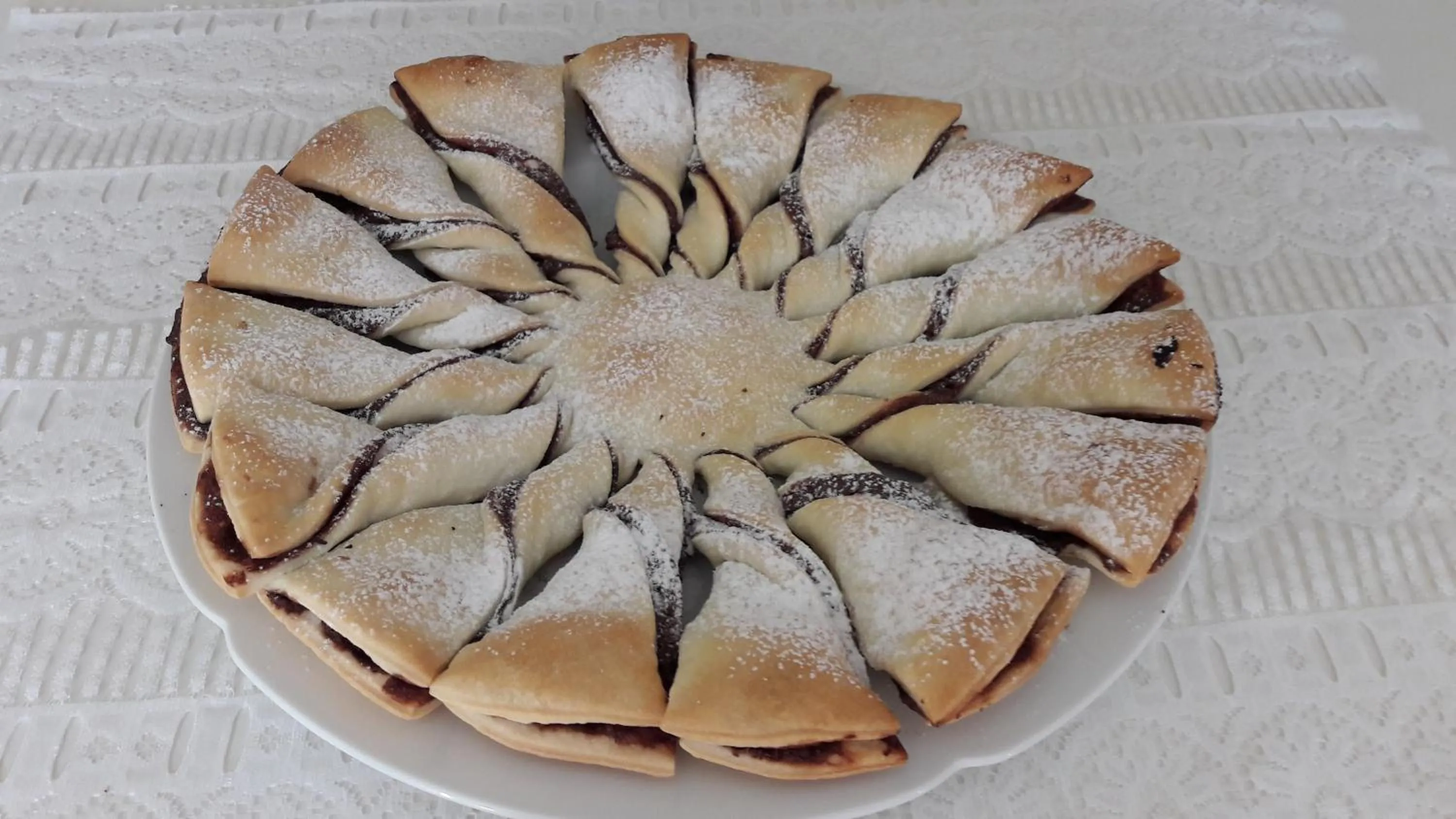 Italian breakfast in La Rosa Tra I Laghi B&B