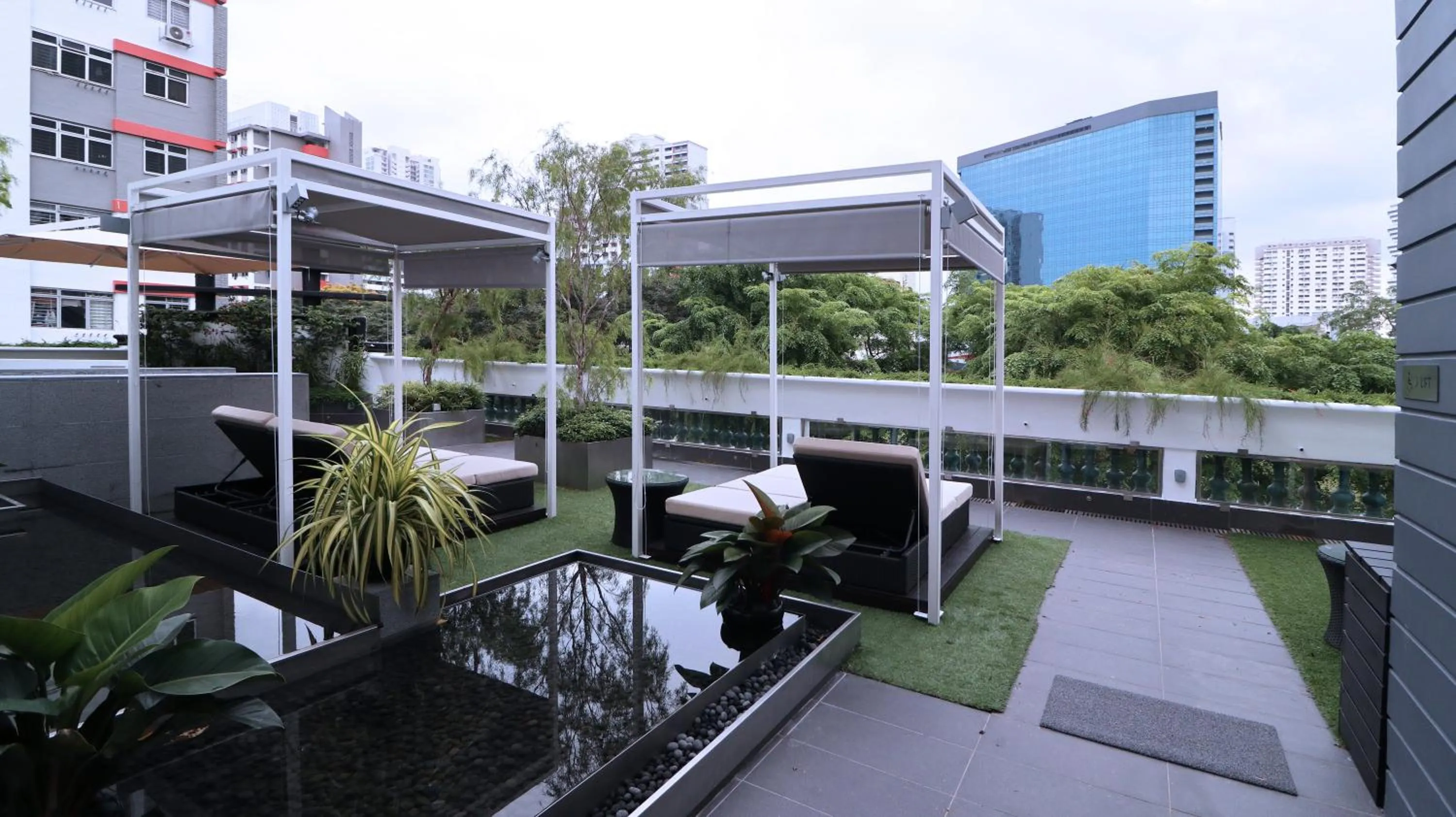 Balcony/Terrace in Hotel NuVe Urbane