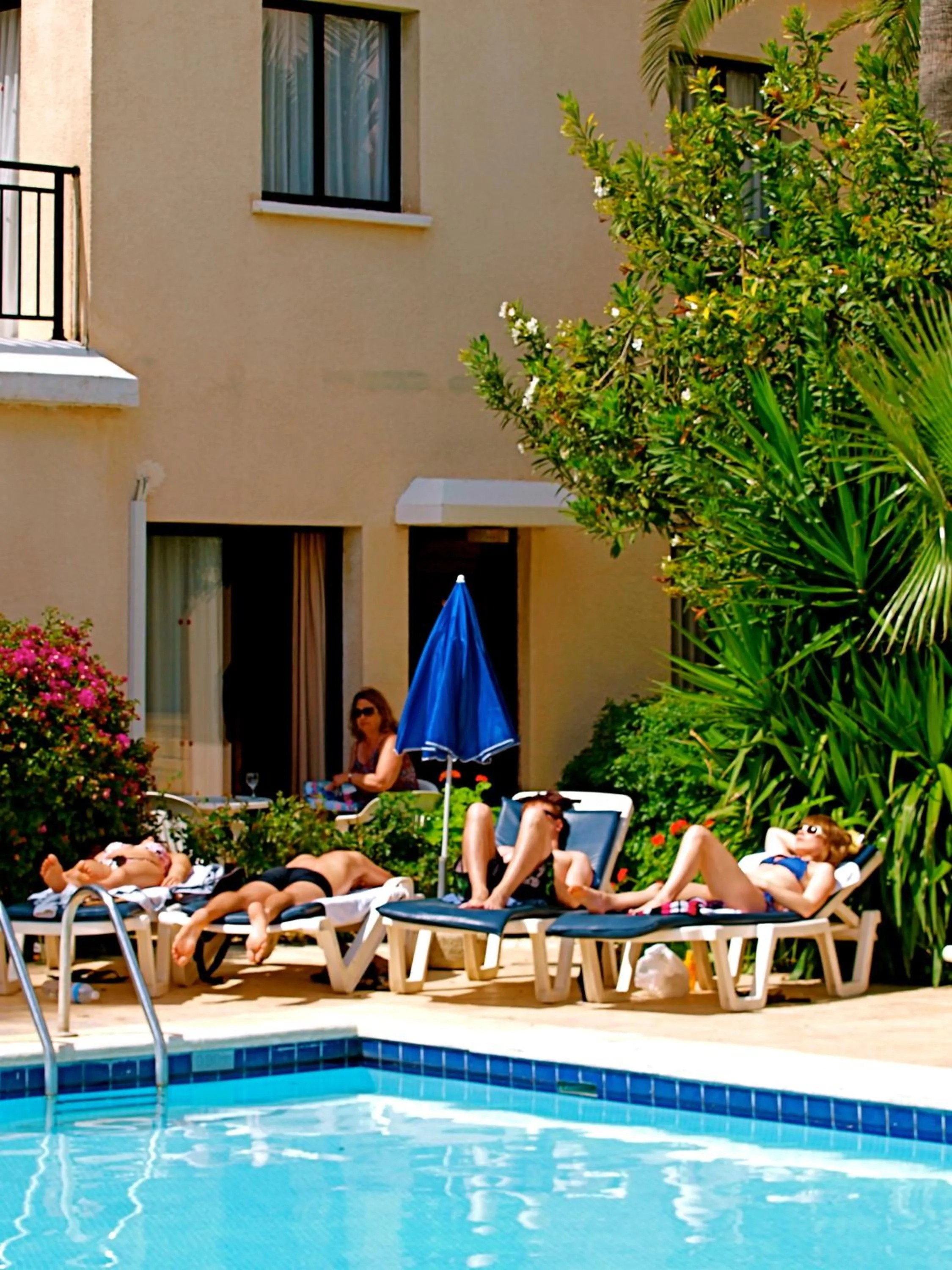 People in Hilltop Gardens Hotel Apartments