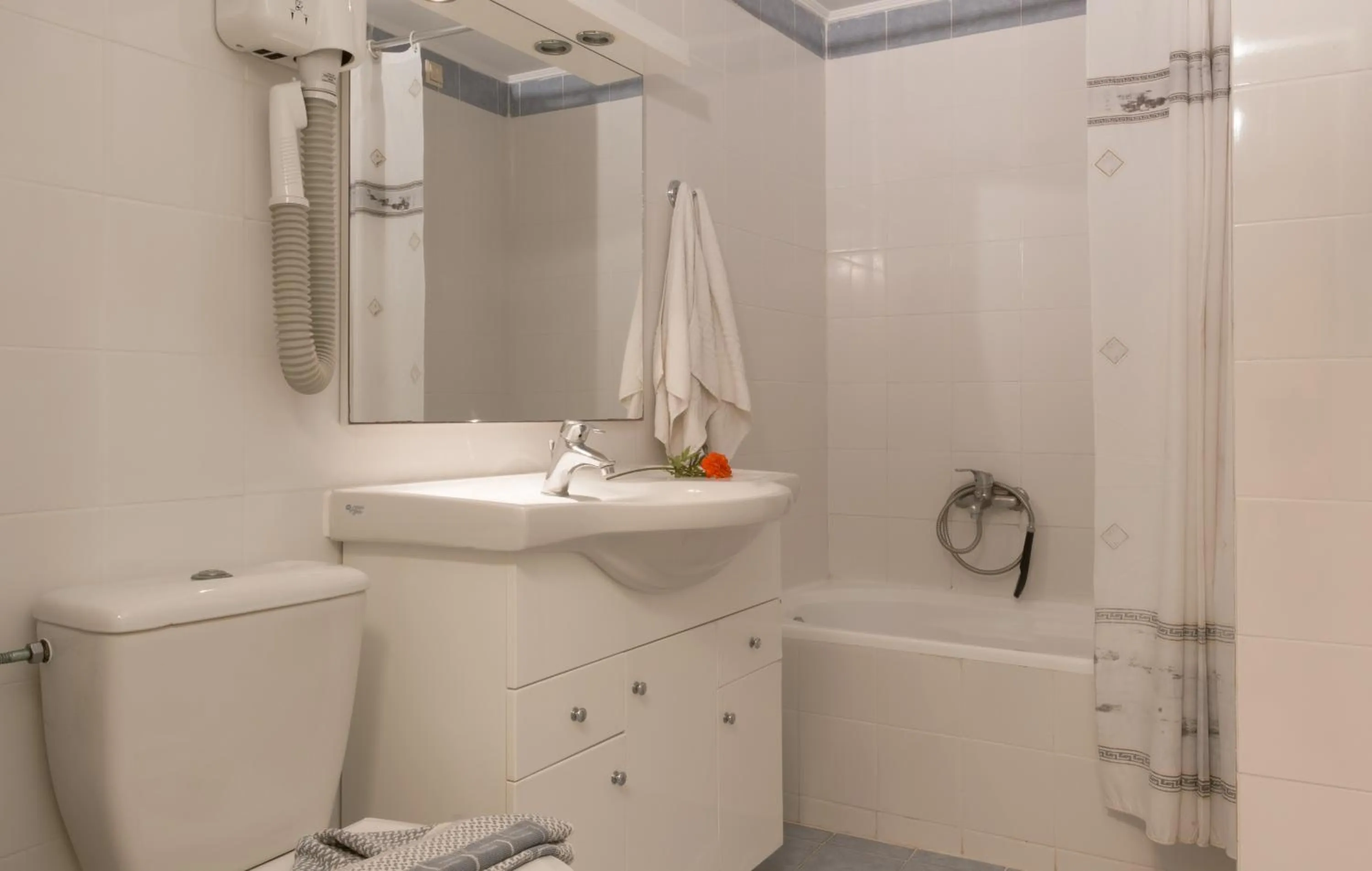 Shower in Pavlos Hotel