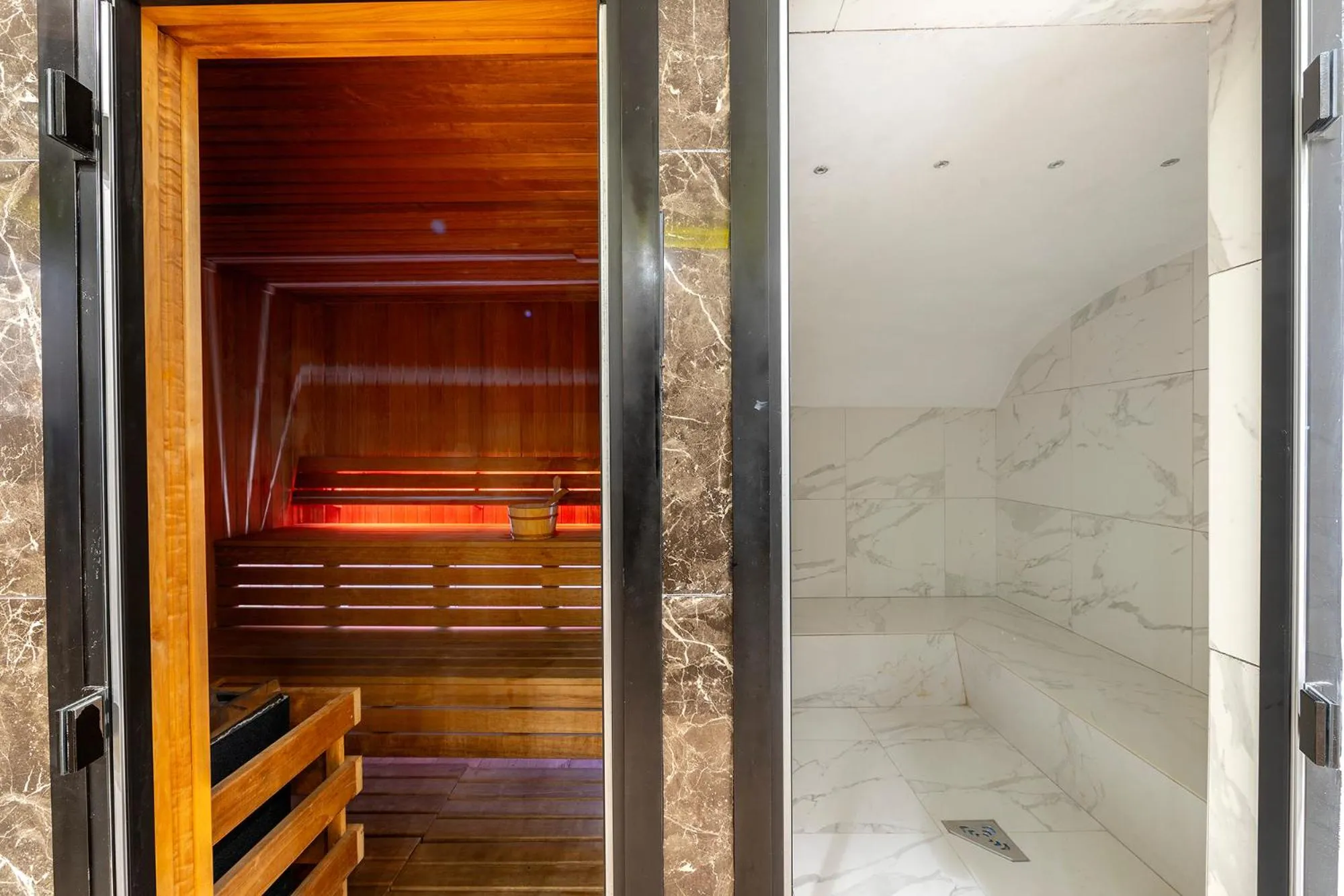 Sauna in Crystal Springs Beach Hotel