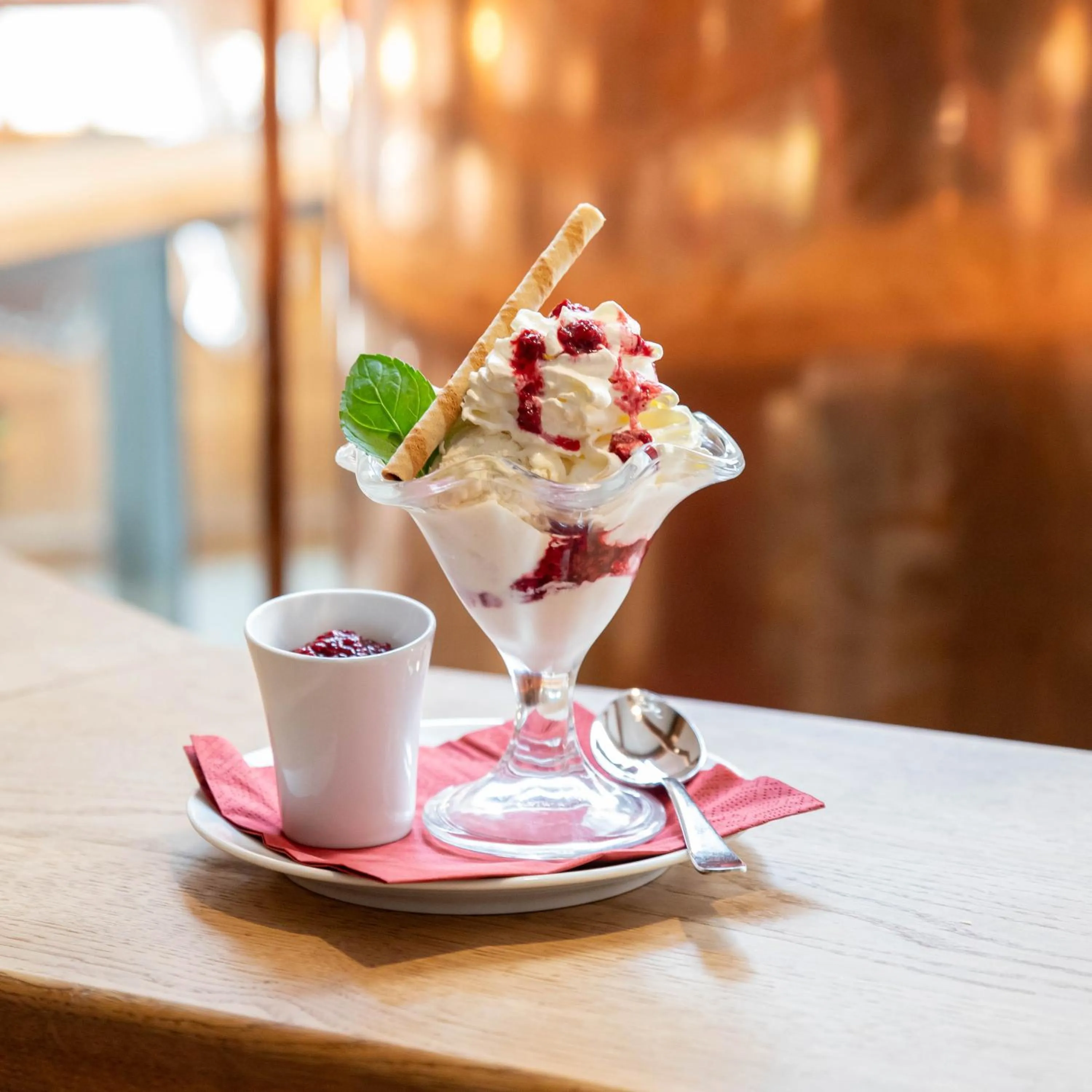 Restaurant/places to eat in Hotel zur Isar