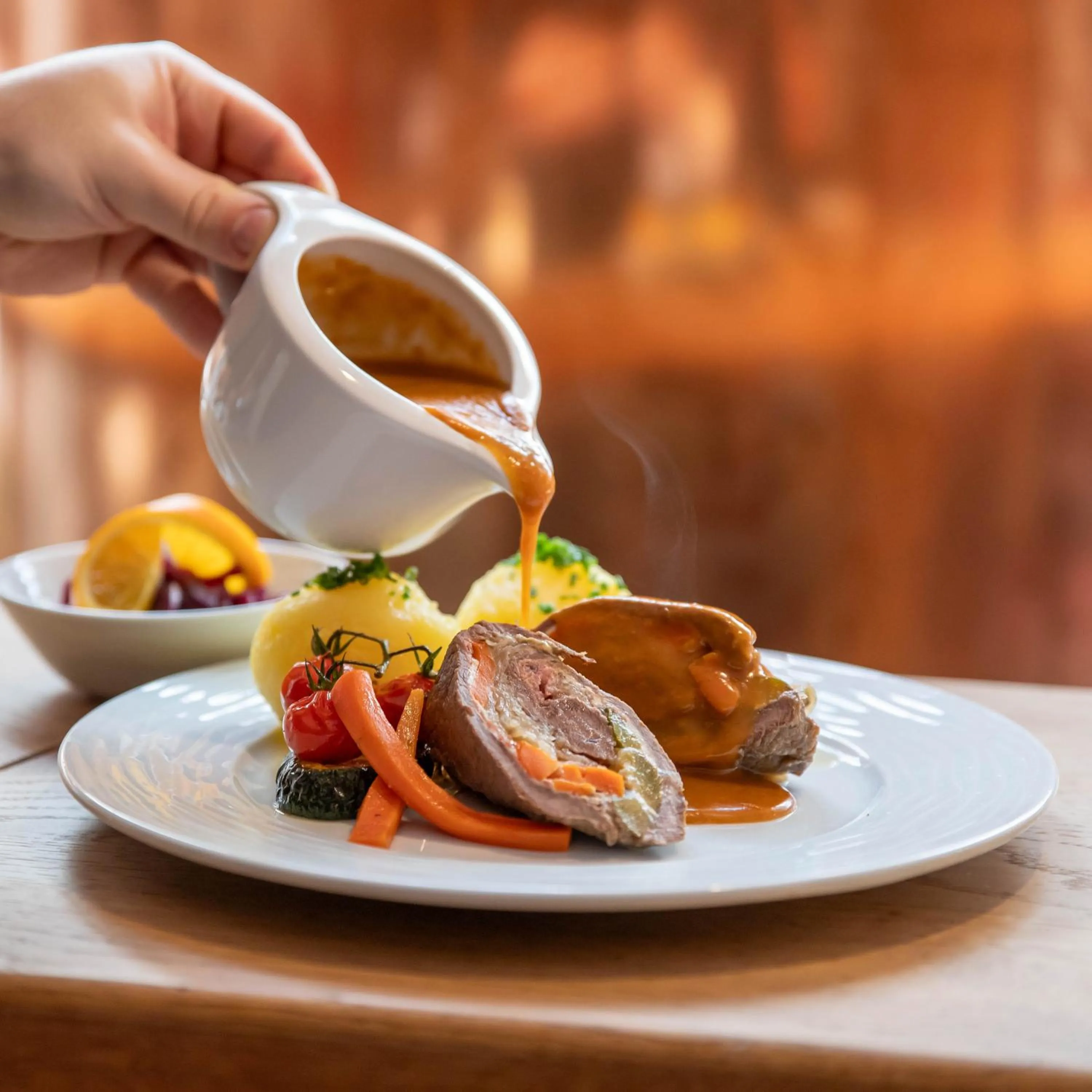 Restaurant/places to eat in Hotel zur Isar