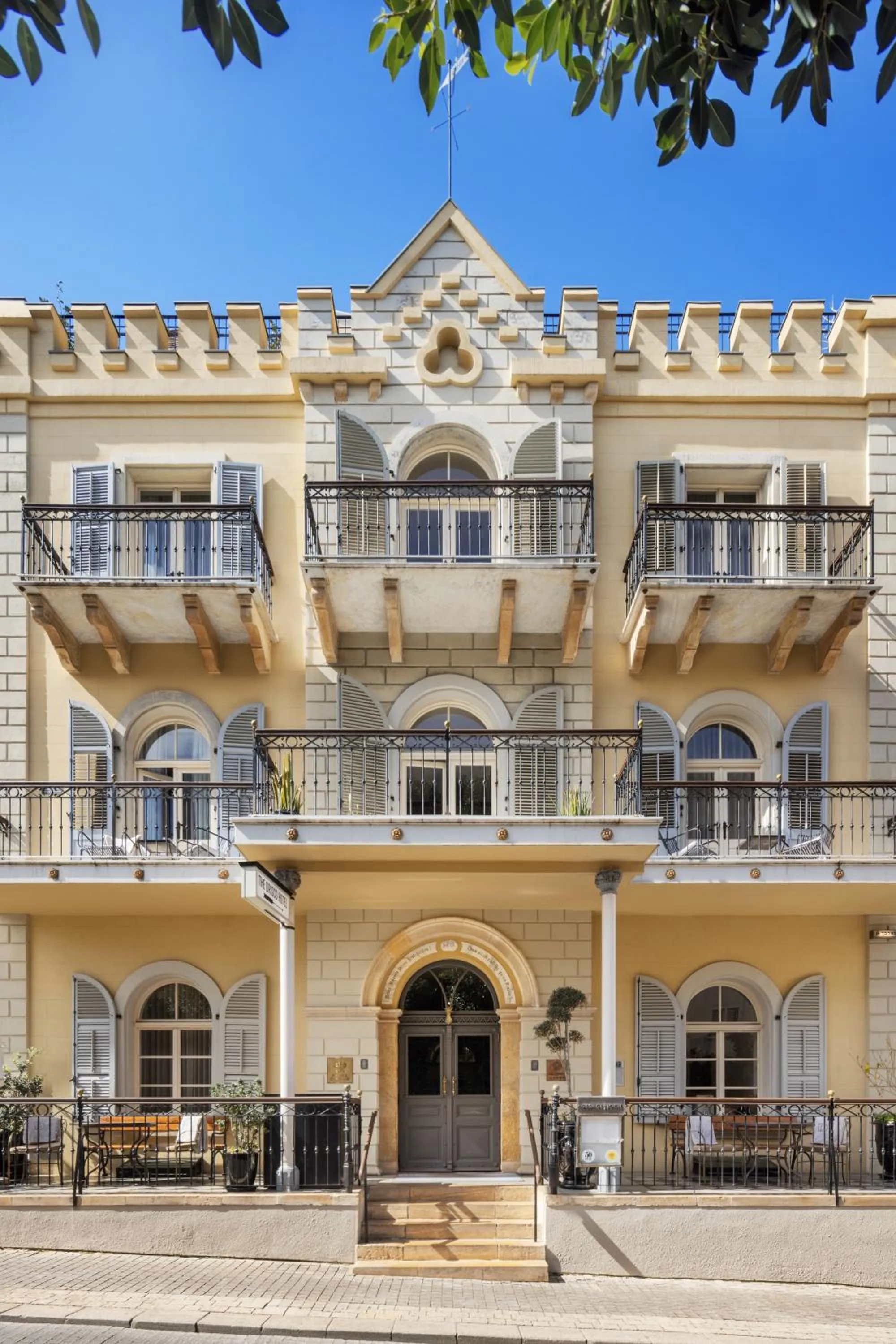 Facade/entrance in The Drisco Hotel Tel Aviv - Relais & Châteaux
