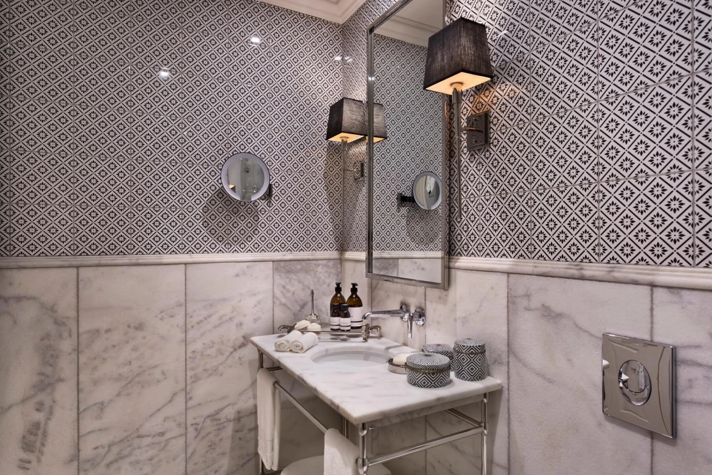Bathroom in The Drisco Hotel Tel Aviv - Relais & Châteaux - Adults Only