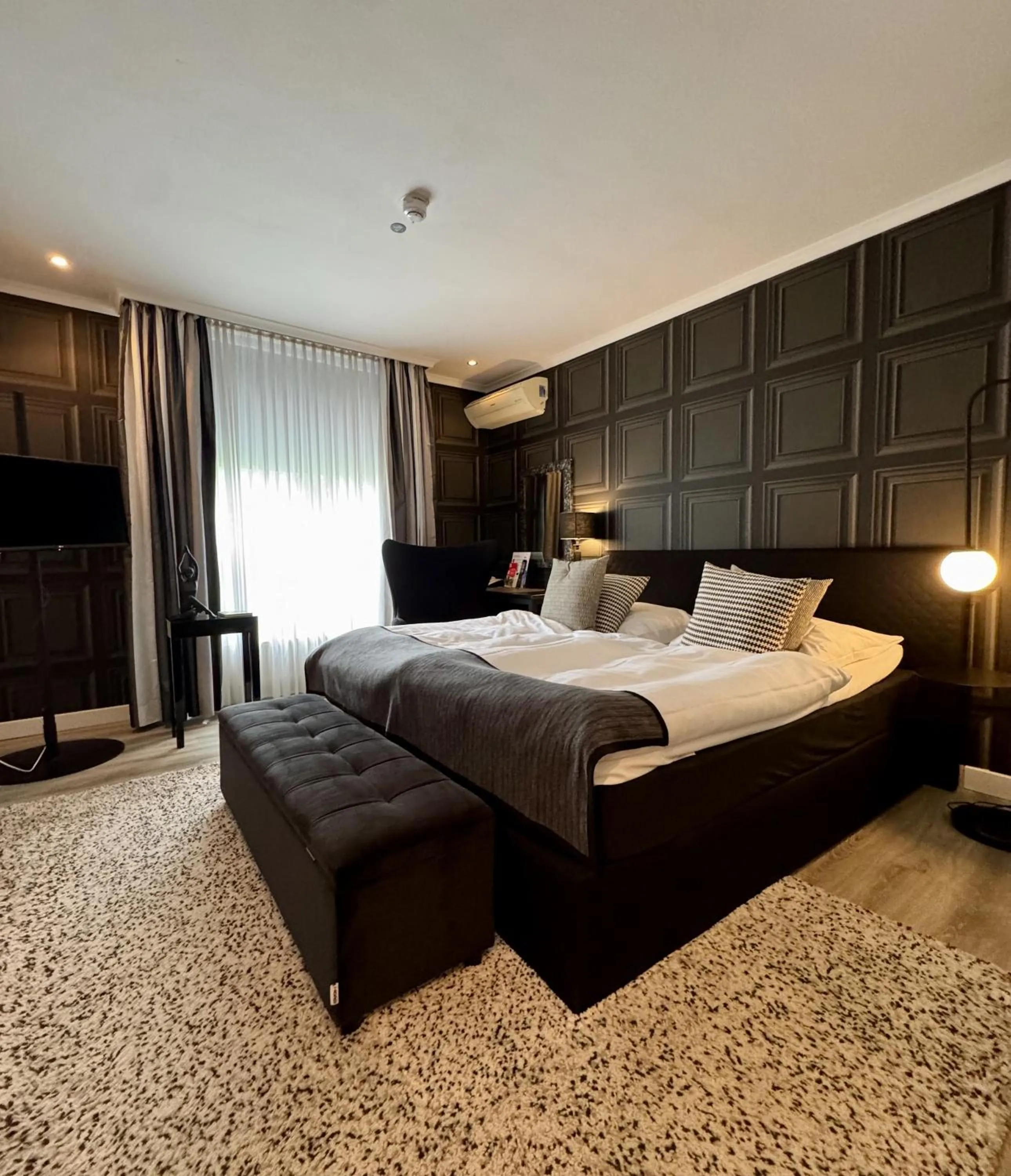 Bed in Parkhotel Bielefeld