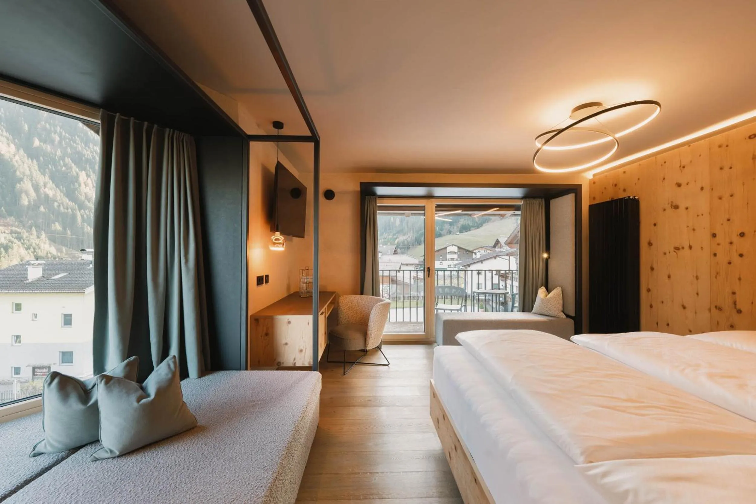 Photo of the whole room, Bed in Familotel Kindl