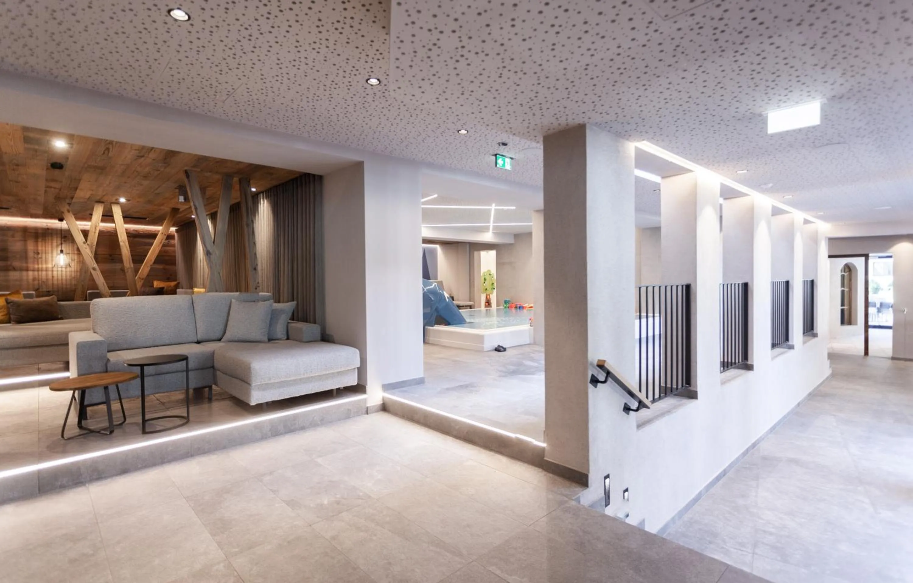 Swimming pool in Familotel Kindl