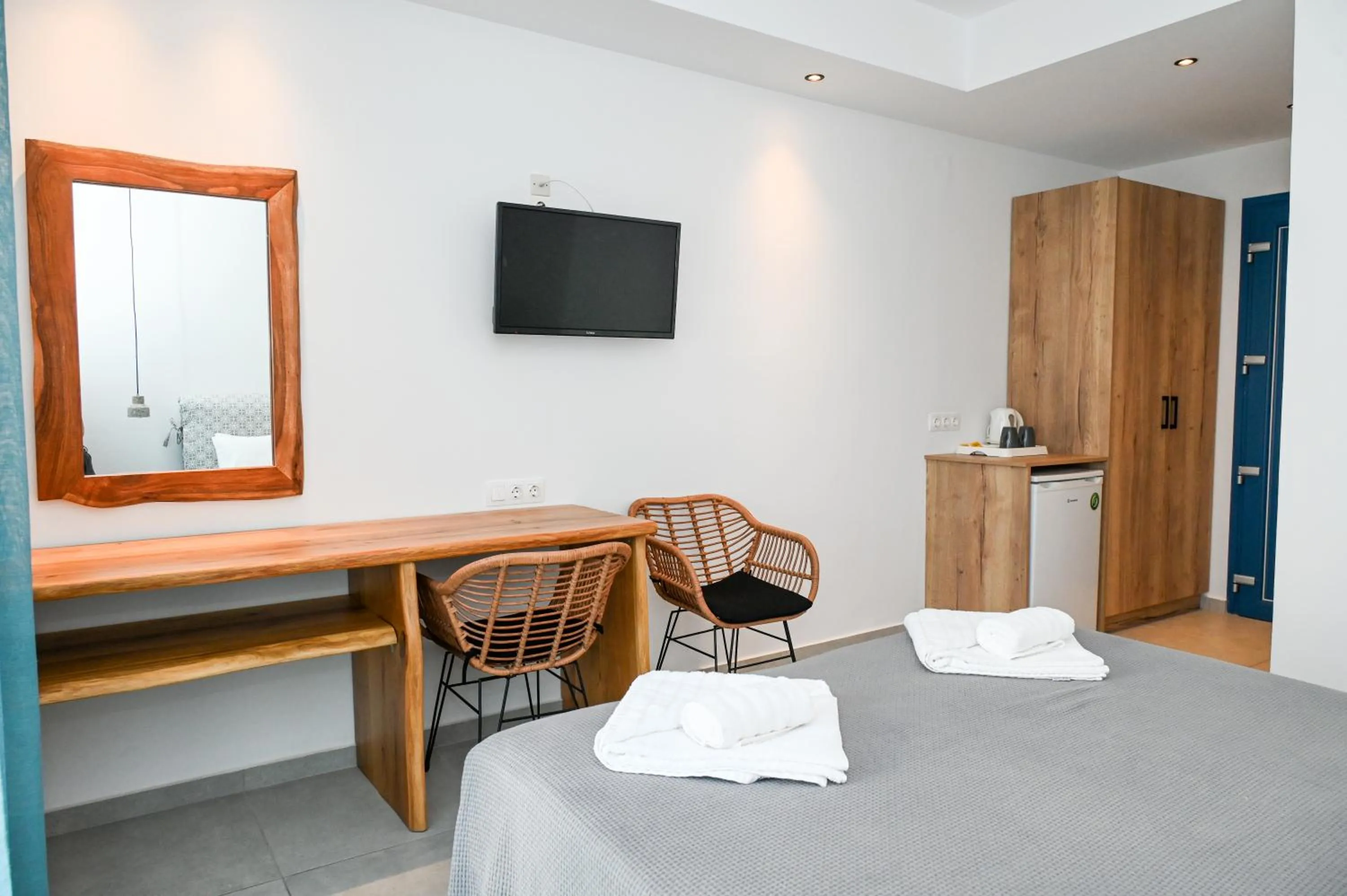 Bed in Glaronisia Hotel