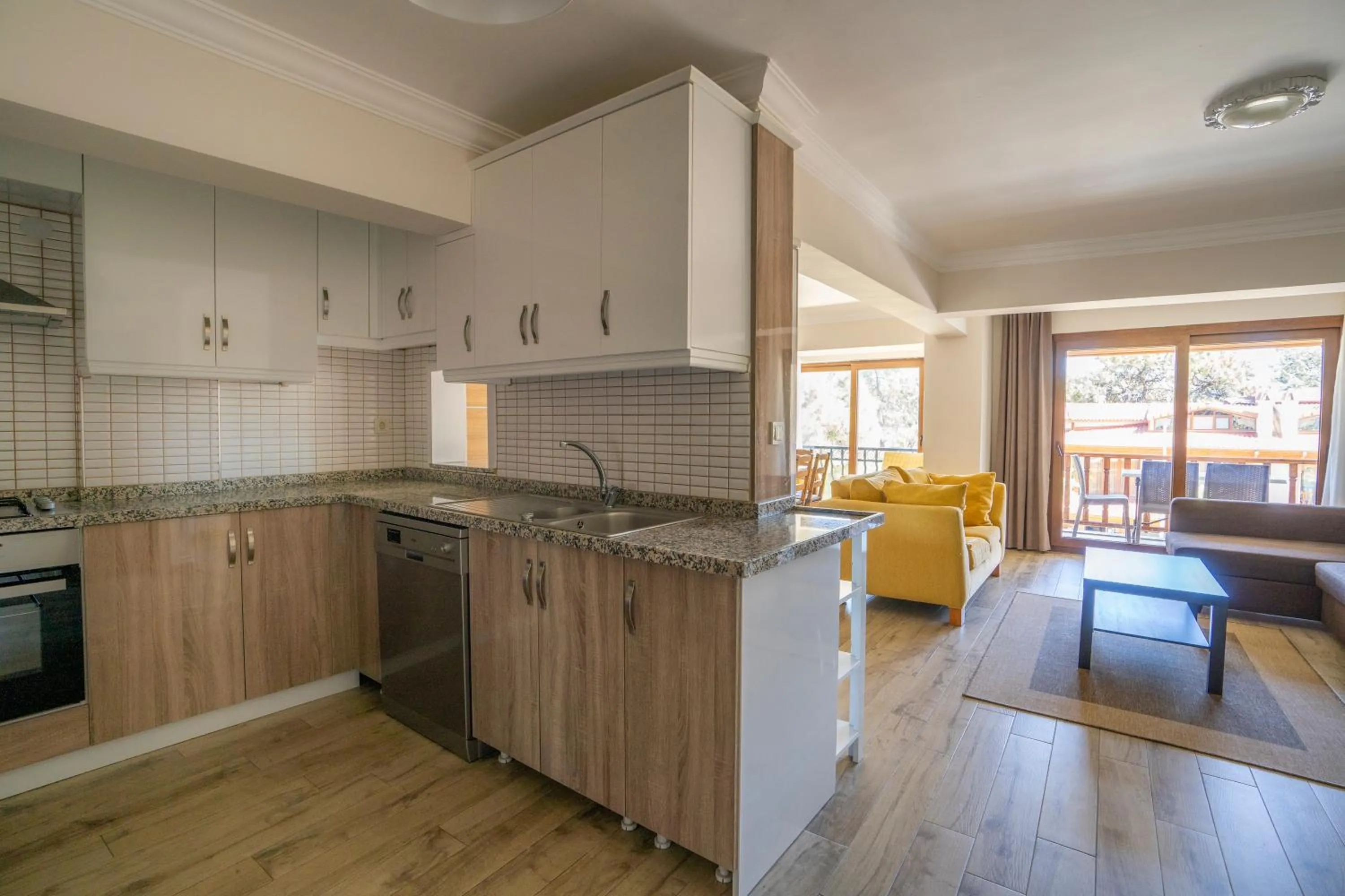 Kitchen or kitchenette in XOX Apart Hotel