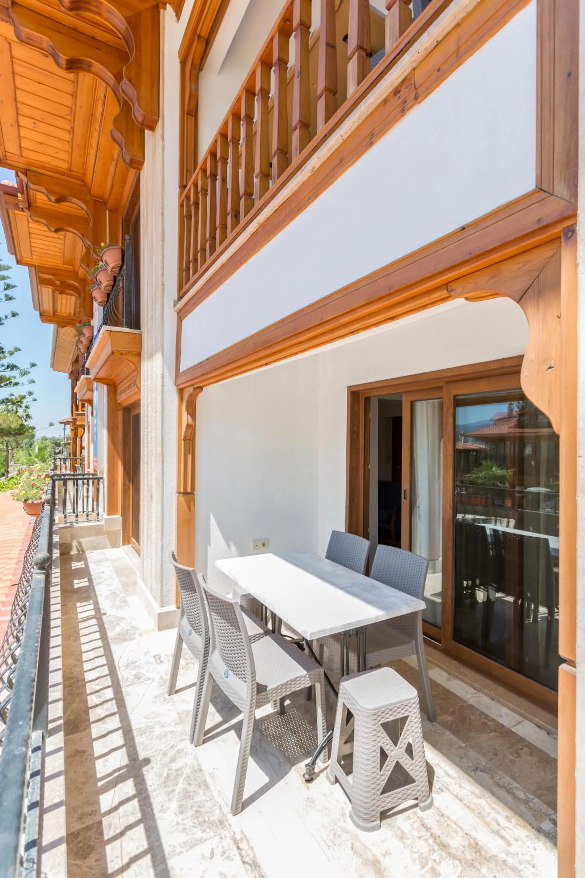 Balcony/Terrace in XOX Apart Hotel