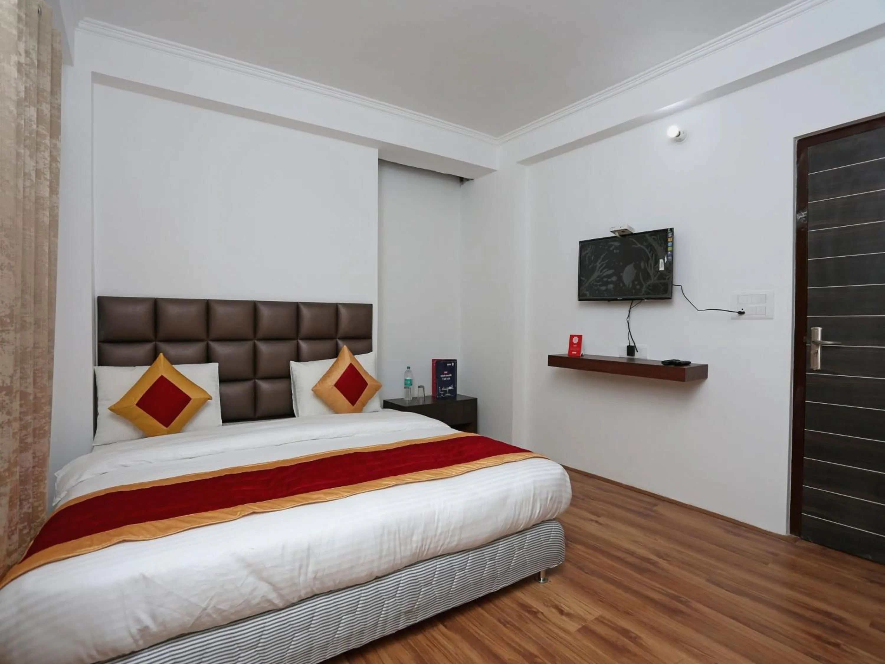 Bedroom, Bed in Hotel O Summer King