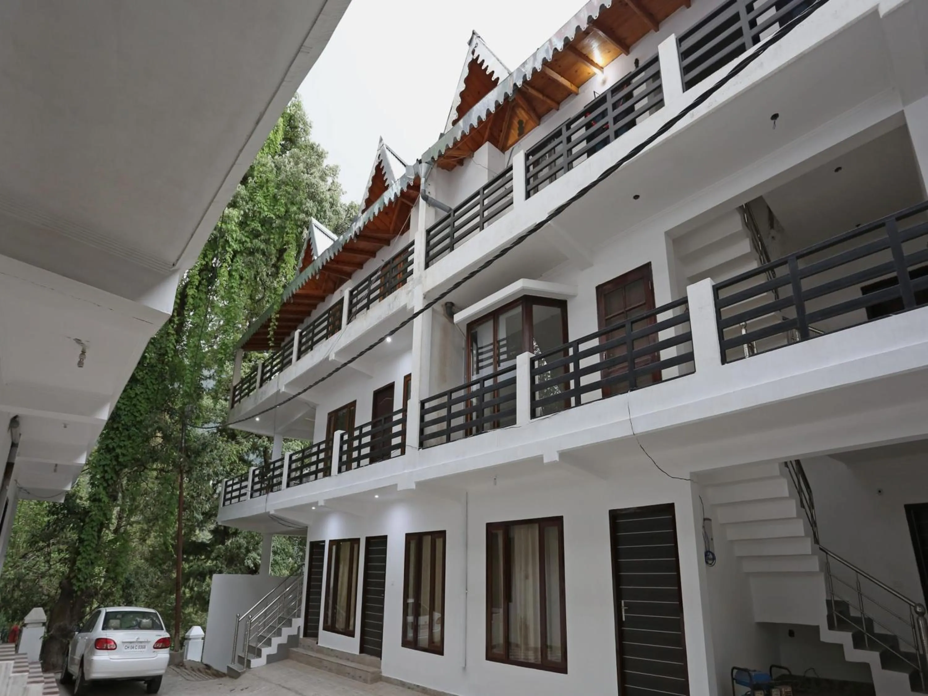 Facade/entrance in Hotel O Summer King