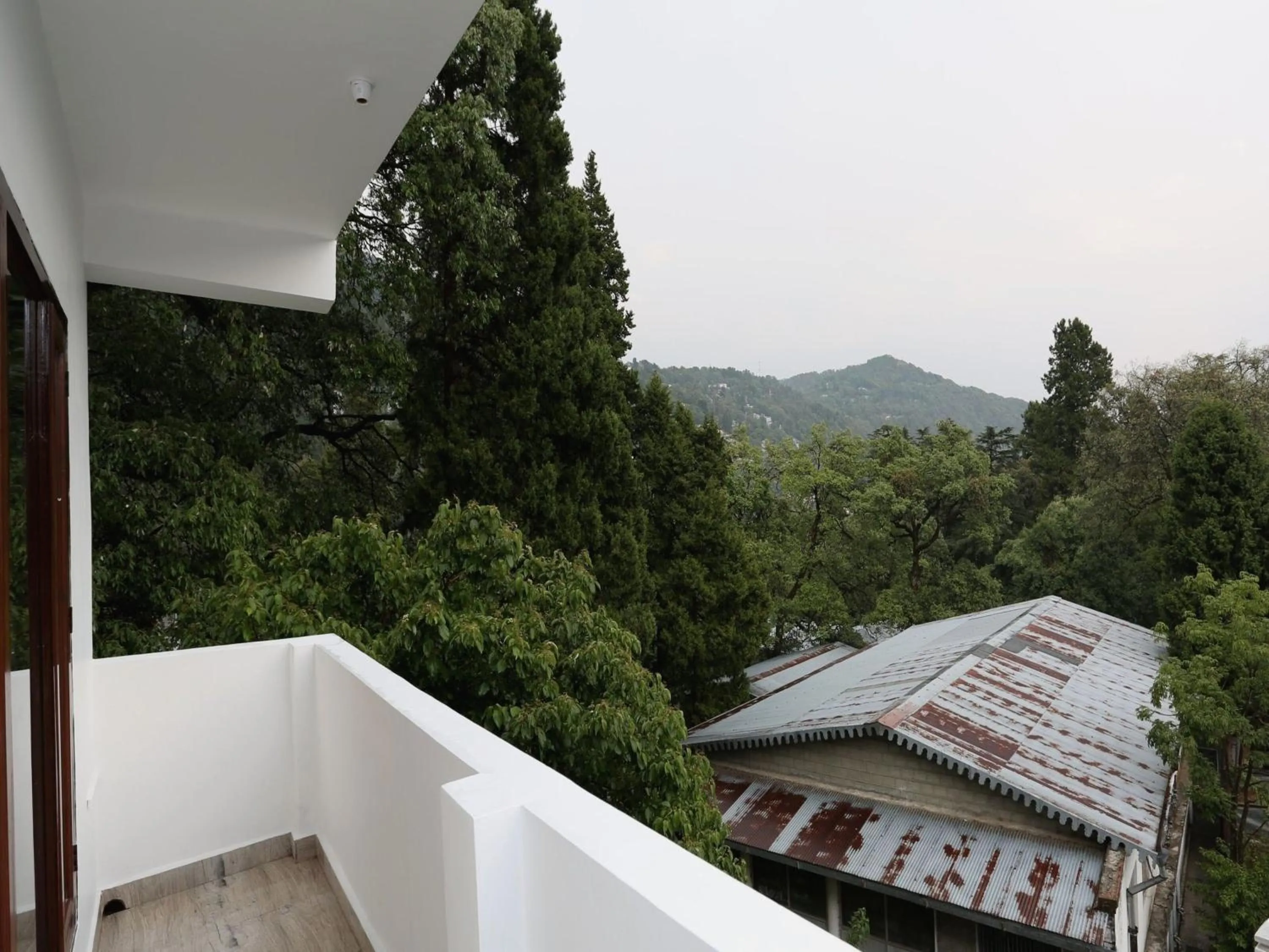 Facade/entrance in Super OYO Summer King